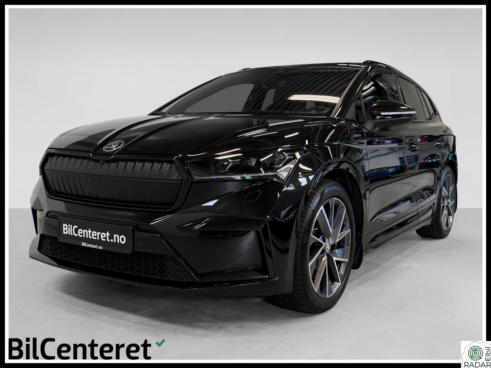 SKODA ENYAQ 80X 80X SPORTLINE 4X4 KROK PANORAMA 360-KAMERA VARMEPUMPE