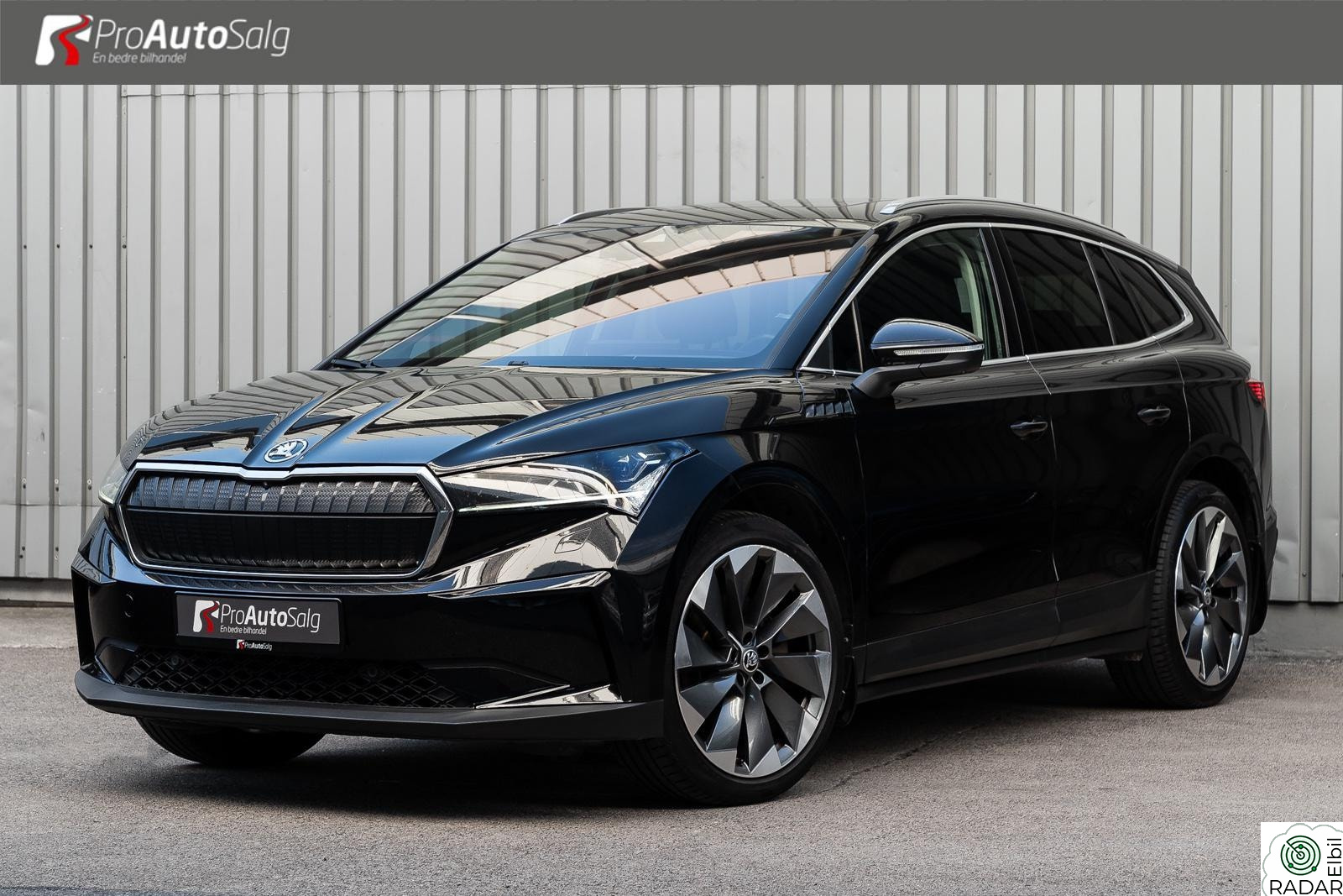 SKODA ENYAQ 80X iV80X ACC Canton Keyless Head-up Henger Pano Garanti