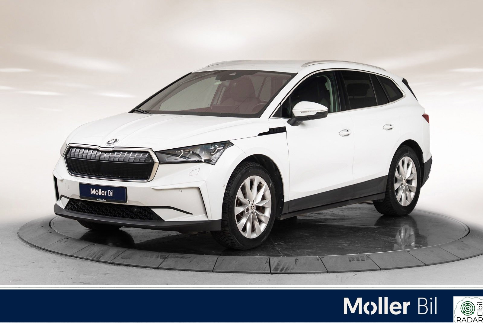 SKODA ENYAQ 80X iV 80x - R.Kam, Matrix, Krok, Keyless Advanced, Navi