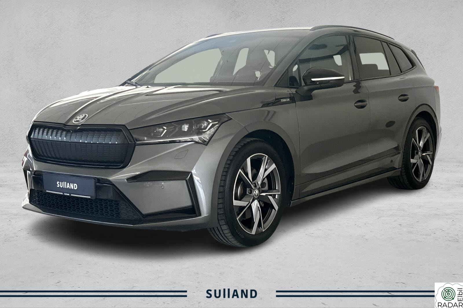 SKODA ENYAQ 80X IV80x Sportline Head up 360 Kamera Hengerfeste