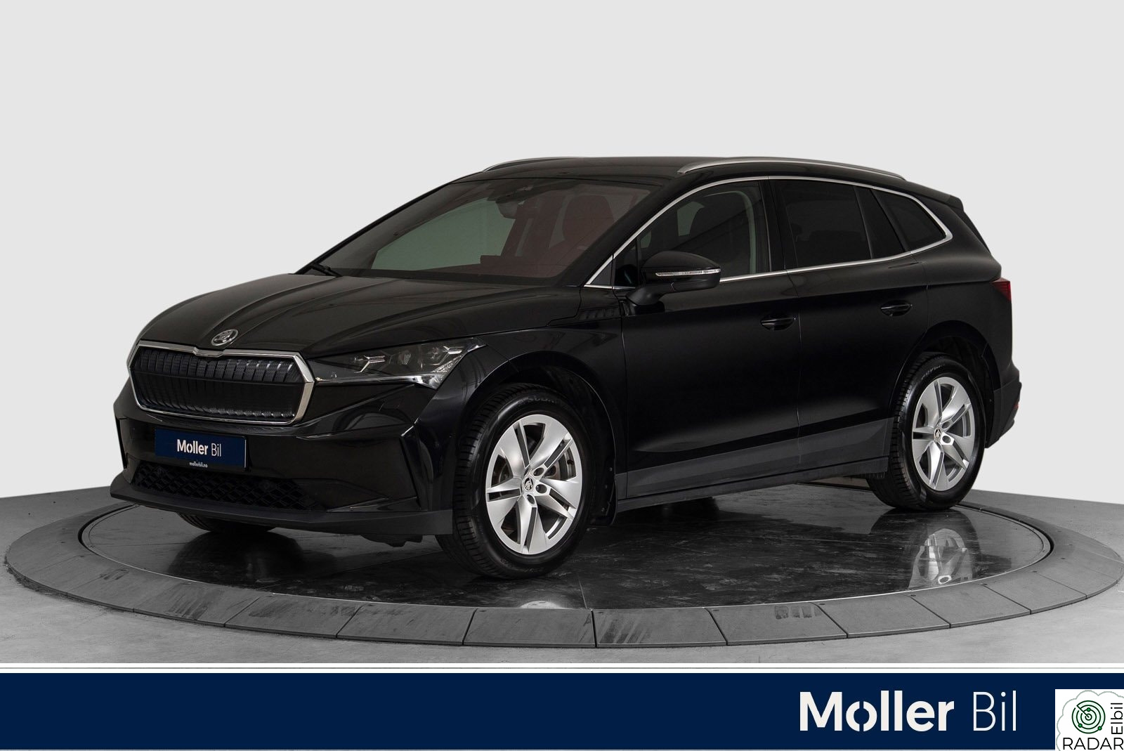 SKODA ENYAQ 80X iV 80x - R.Kam, Matrix, ACC, Navi