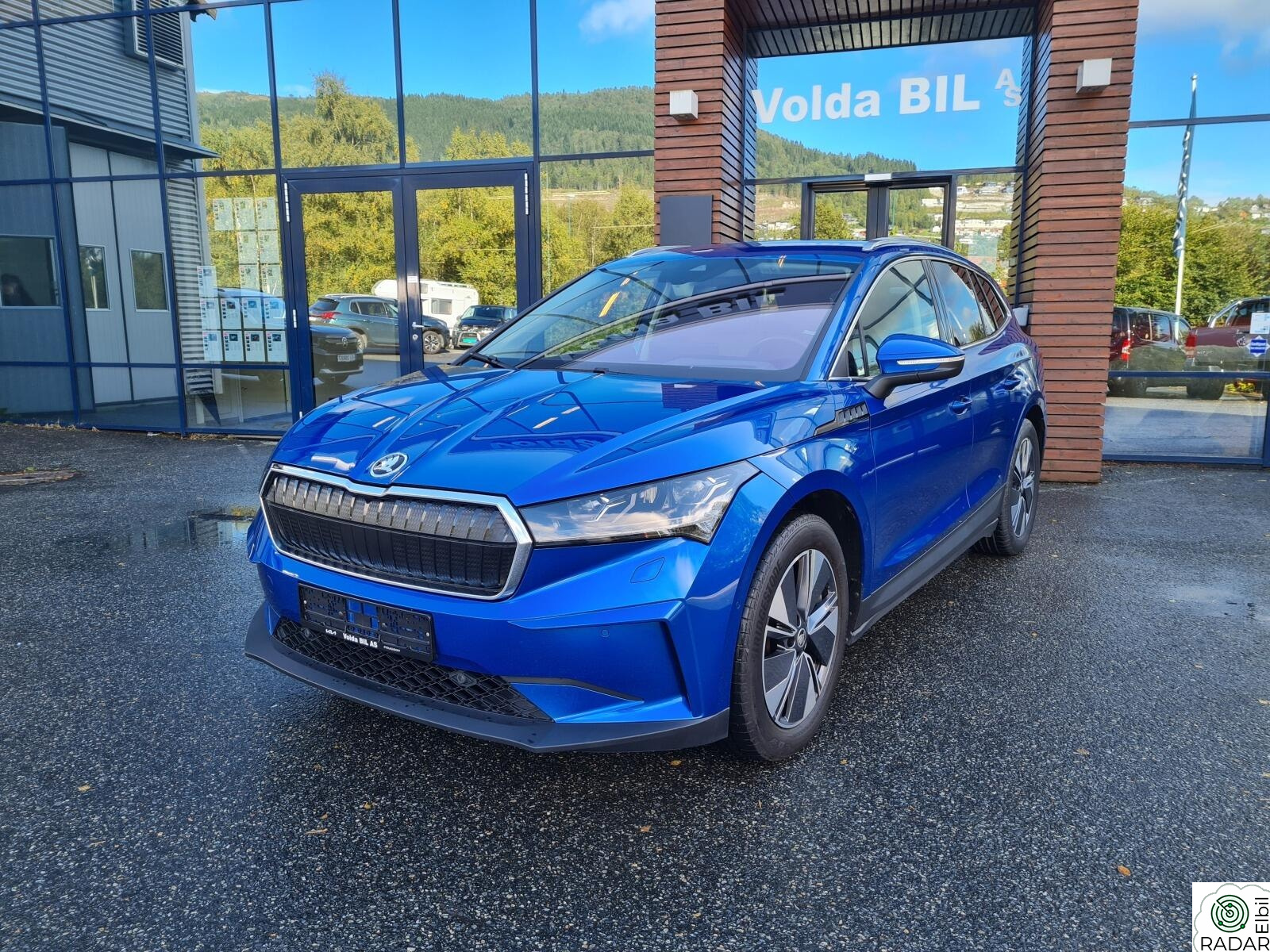 SKODA ENYAQ 80X iV80X 4wd,ACC,Navi,Matrix,Head-Up,El.sete,Kessy,El.krok