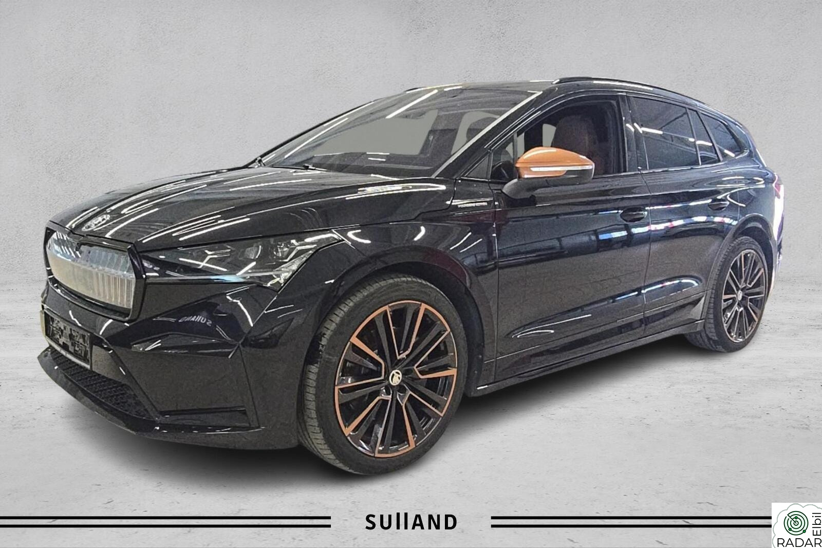 SKODA ENYAQ 80X iv 80x fe black FoundersEdition/Utstyrsbombe/++