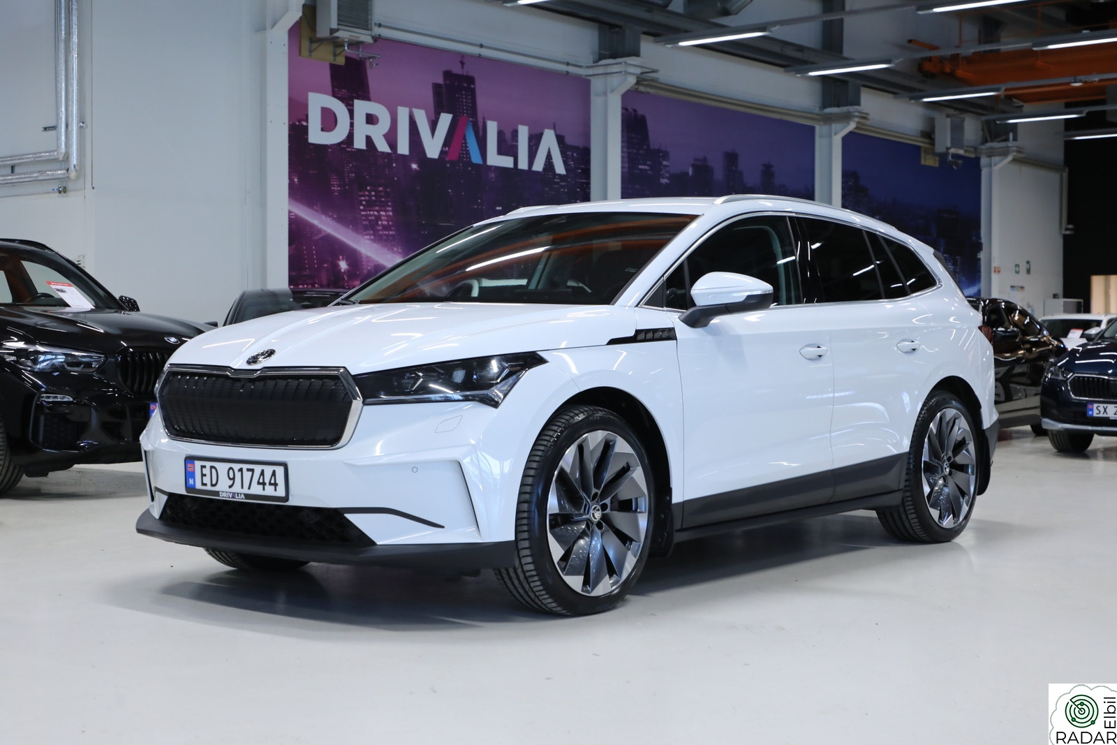 SKODA ENYAQ 80X iV80X/Suite/Matrix/Komfort+/Førerpakke Sport/Krok
