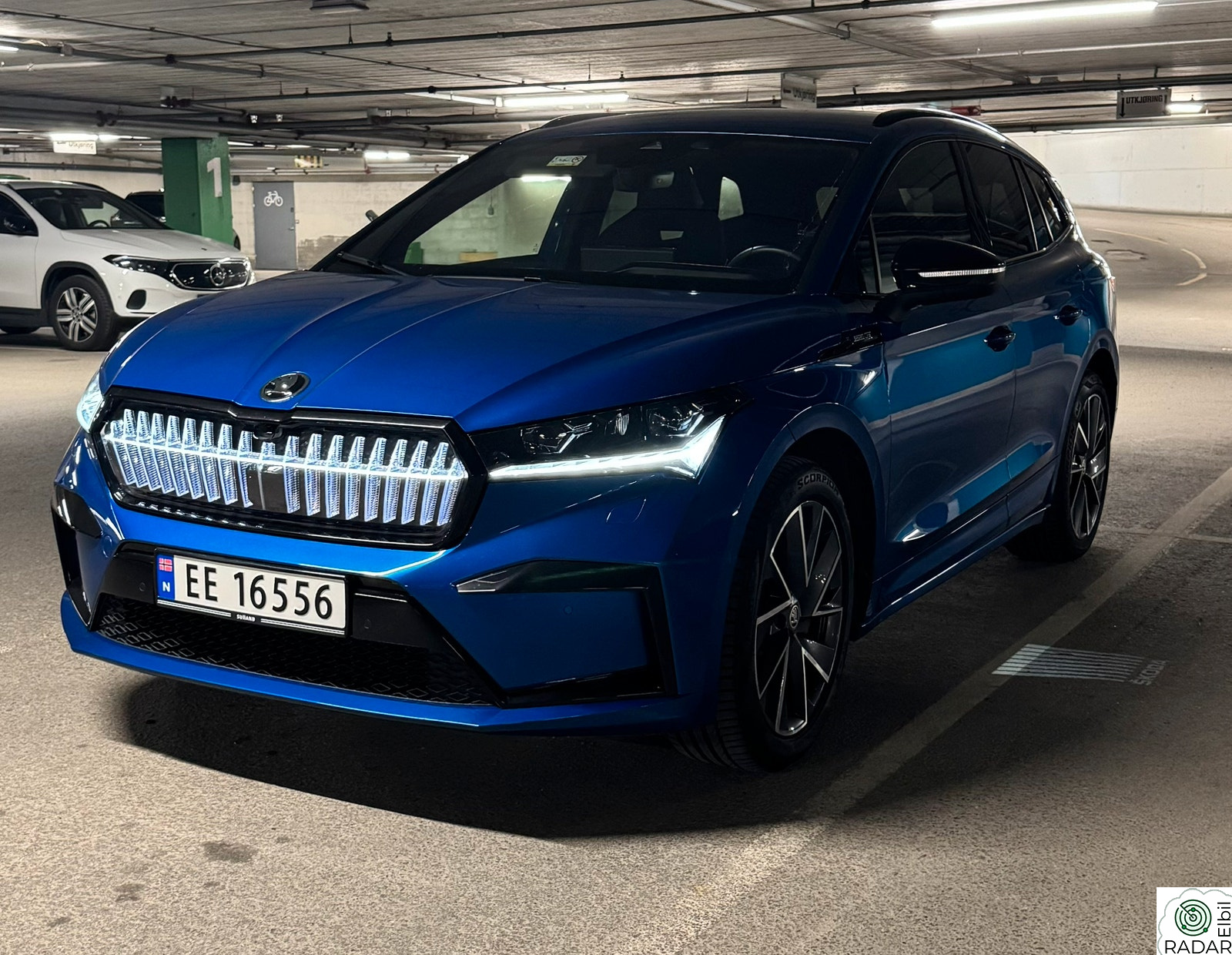 SKODA ENYAQ 80X iV80X 4x4 sportline
