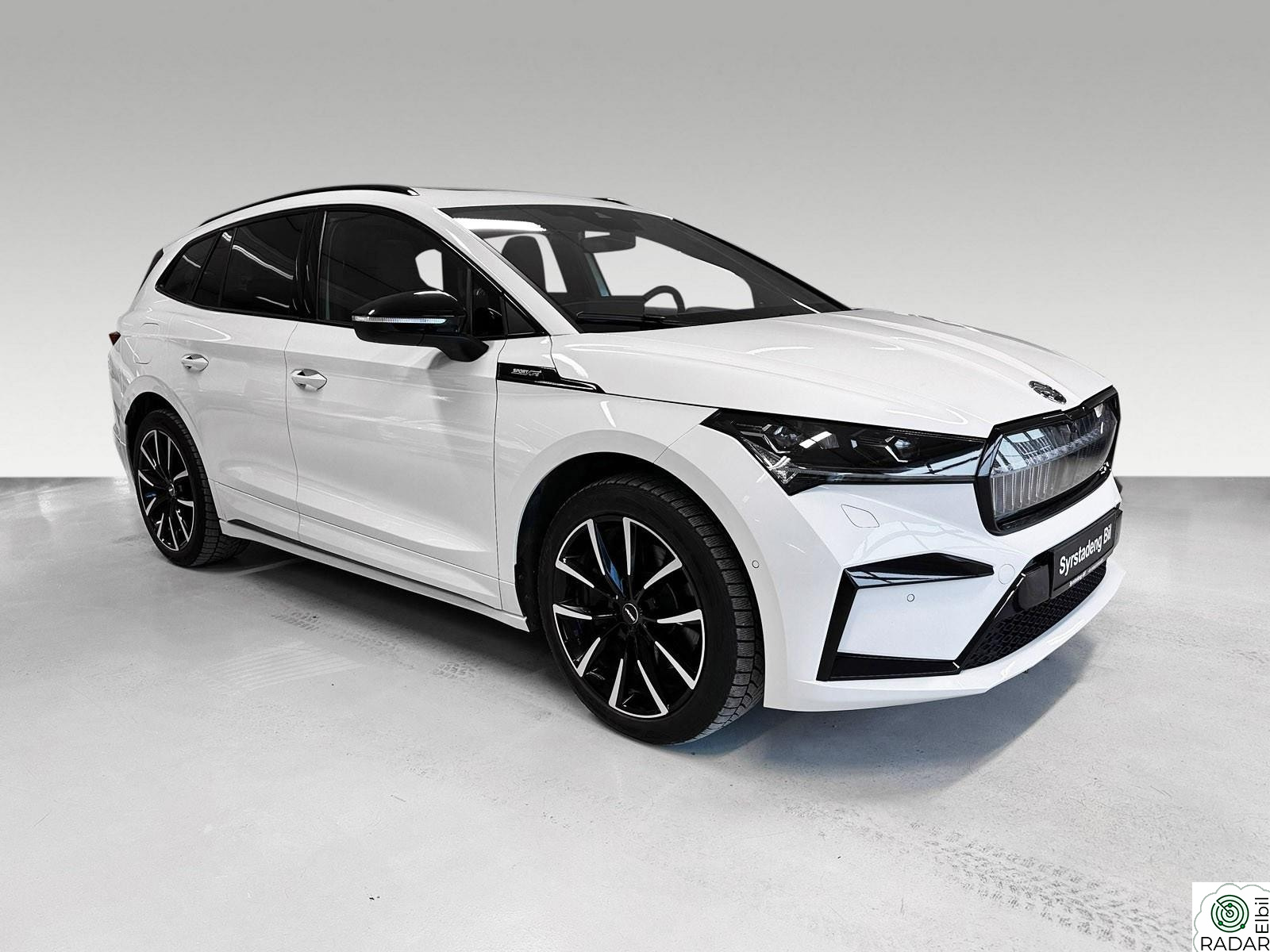 SKODA ENYAQ 80X IV80X AWD Sportline Panorama
