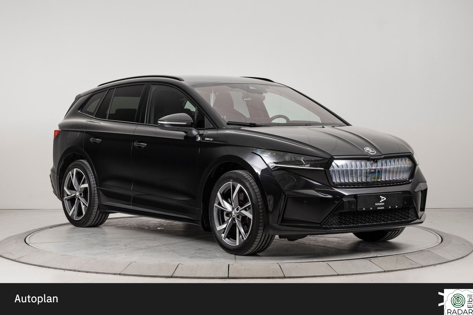 SKODA ENYAQ 80X iV 80X Sportline | ACC/Krok/Matrix/360º/CarPlay