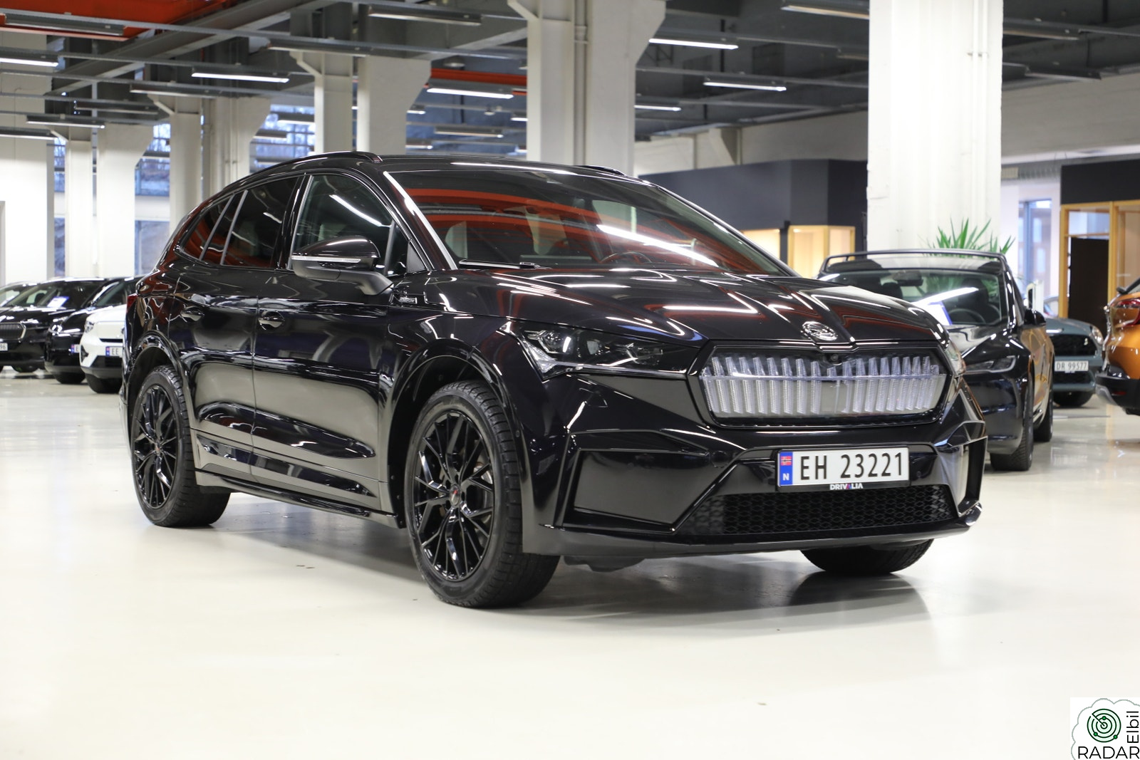 SKODA ENYAQ 80X iV80X Sportline/Krok/Hud/Matrix