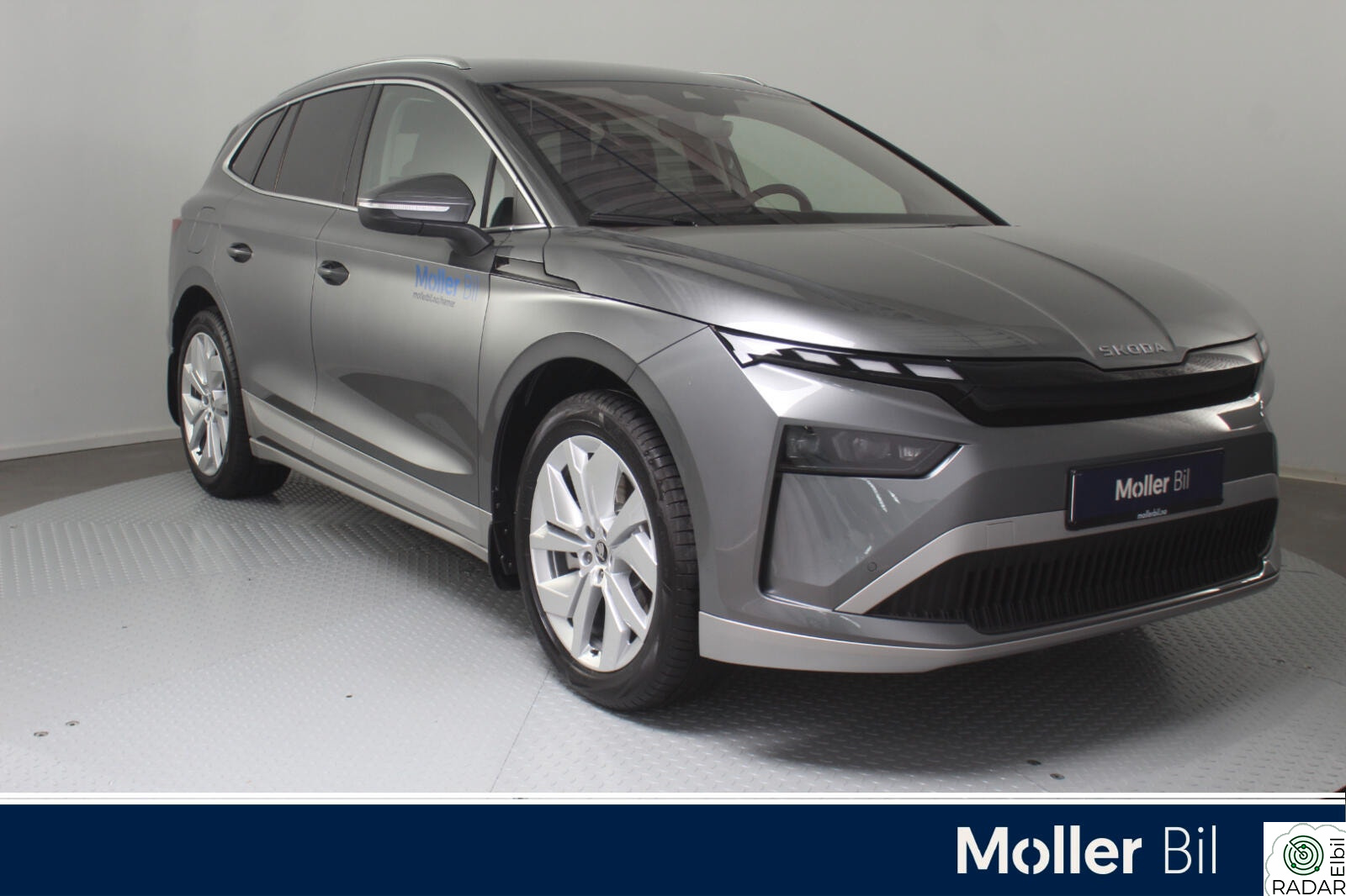 SKODA ENYAQ 85X 85x - R.Kam, Matrix, ACC, Navi, Krok