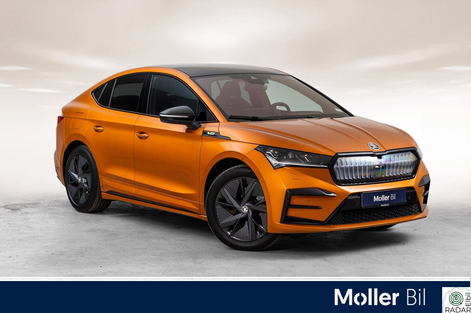 SKODA ENYAQ RS 80X- Panorama-H.feste-R.kamera-Matrix-Head Up-Canton-mm