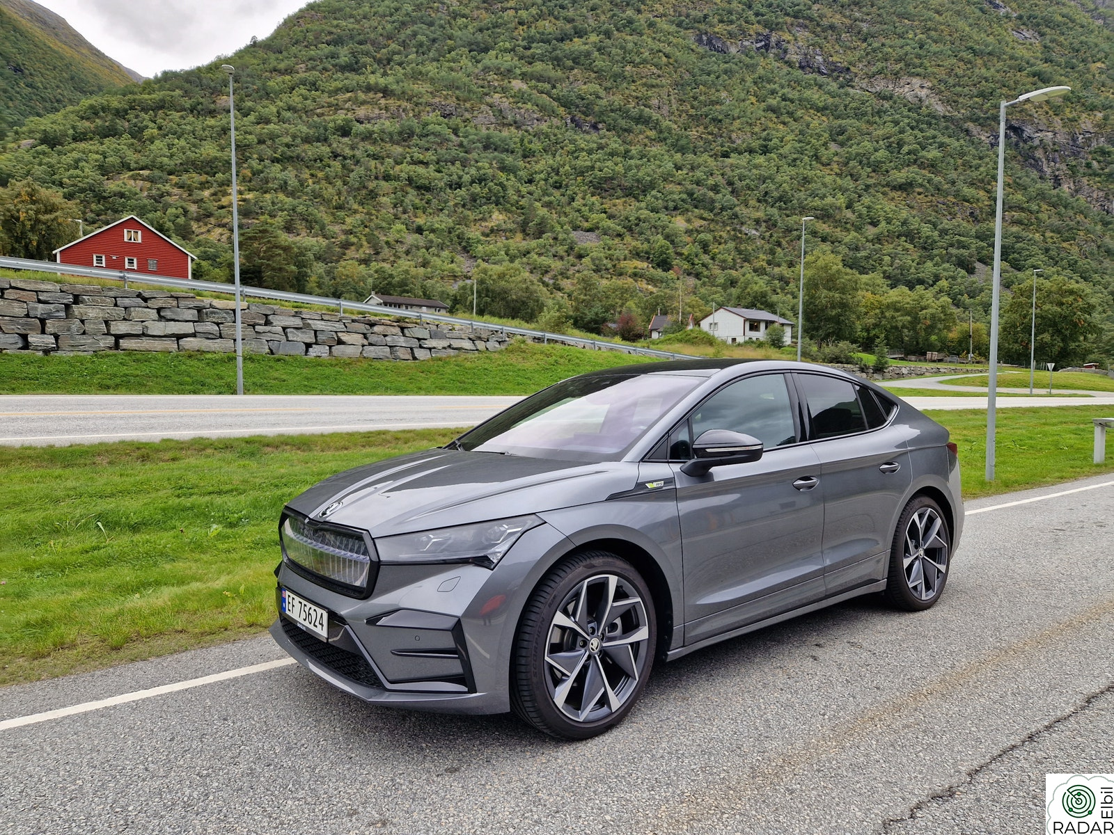 SKODA ENYAQ RS 80X