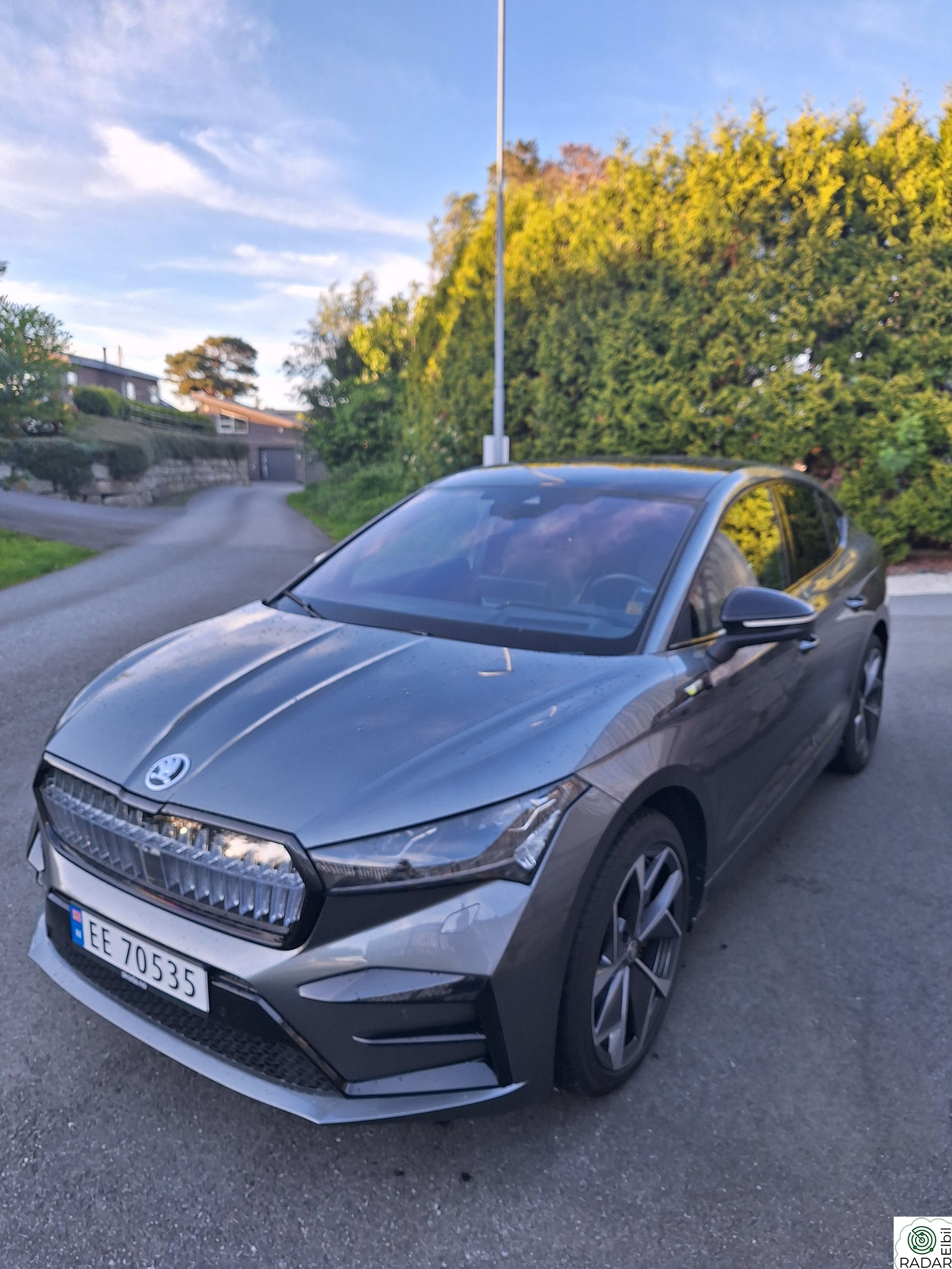 SKODA ENYAQ RS