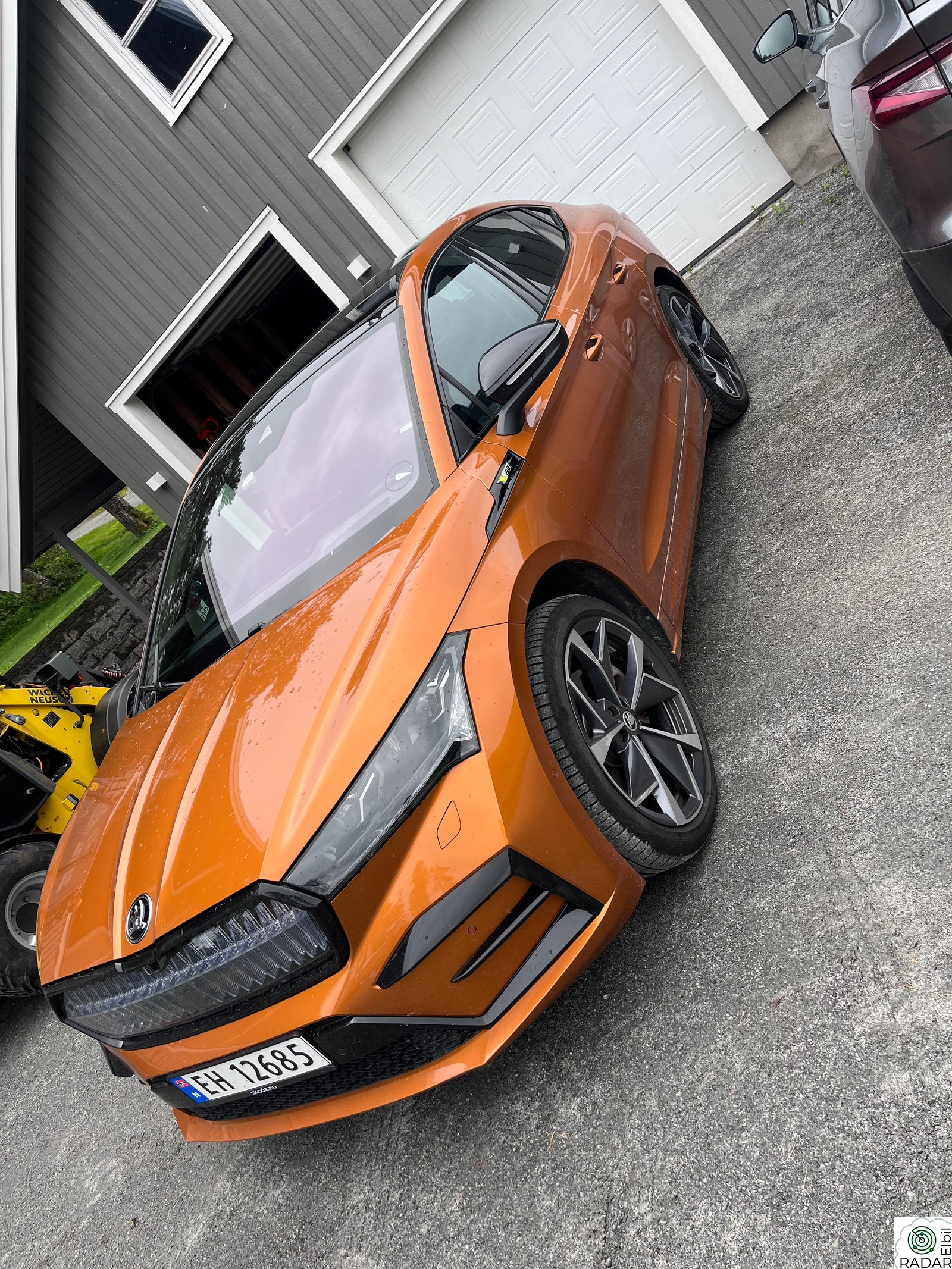 SKODA ENYAQ RS