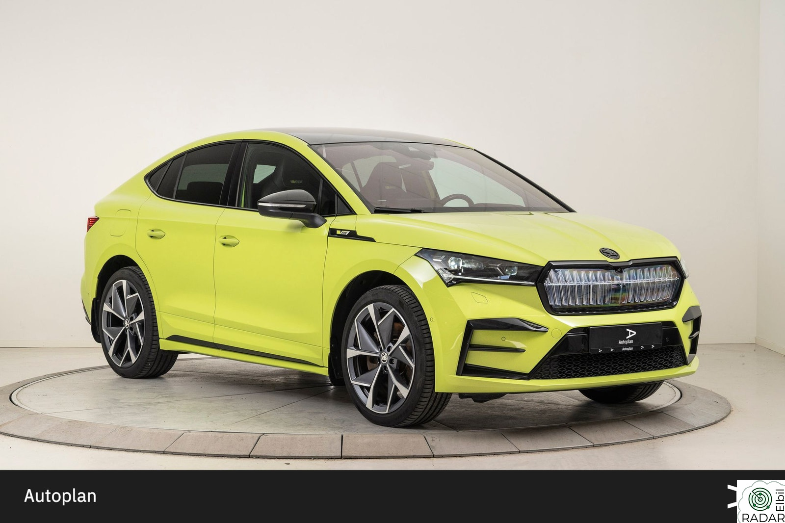 SKODA ENYAQ RS MAXX/ACC/DCC/Krok/360º/Matrix/HUD/Canton/Pano