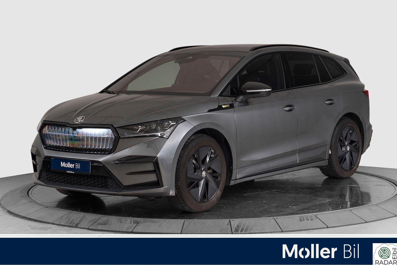 SKODA ENYAQ RS RS - R.kam, HUD, Canton, Matrix, CystalFace, Sp.seter