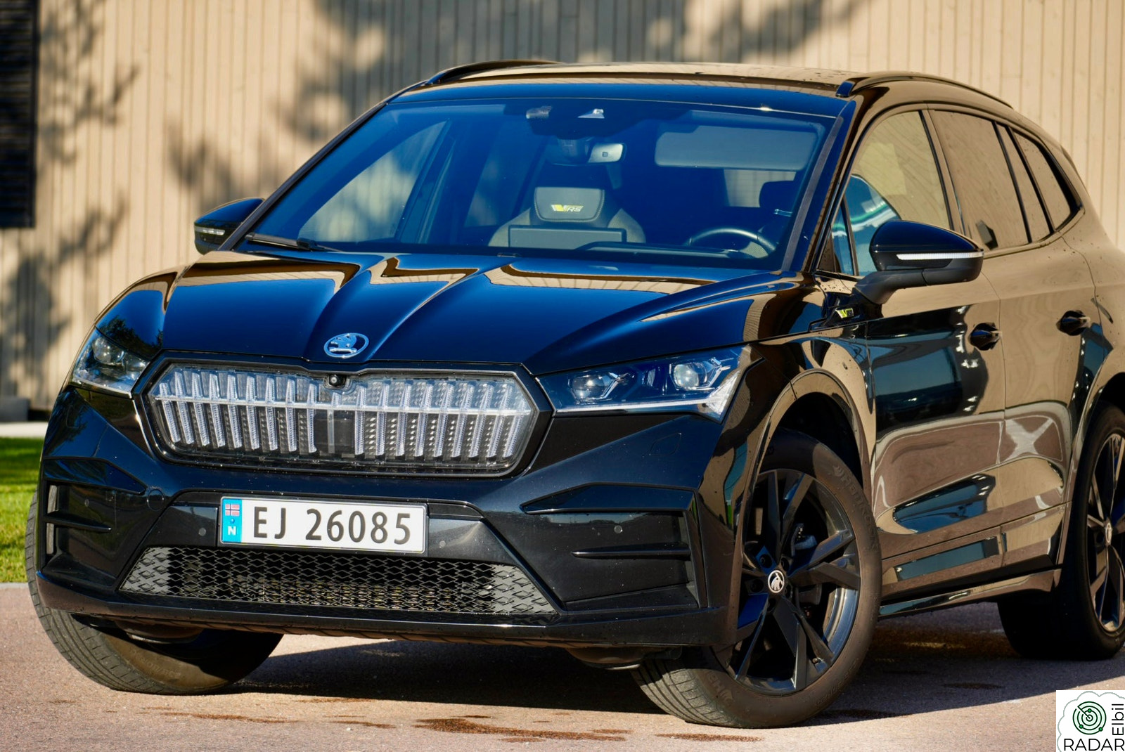 SKODA ENYAQ RS 85X 529KM-360g-HUD-CANTON-CRYSTAL FACE-SORT OPTIKK