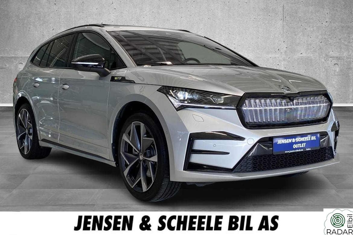 SKODA ENYAQ RS med Krok/ Soltak/ Massasje/ 360 Kamera/ Varmepumpe