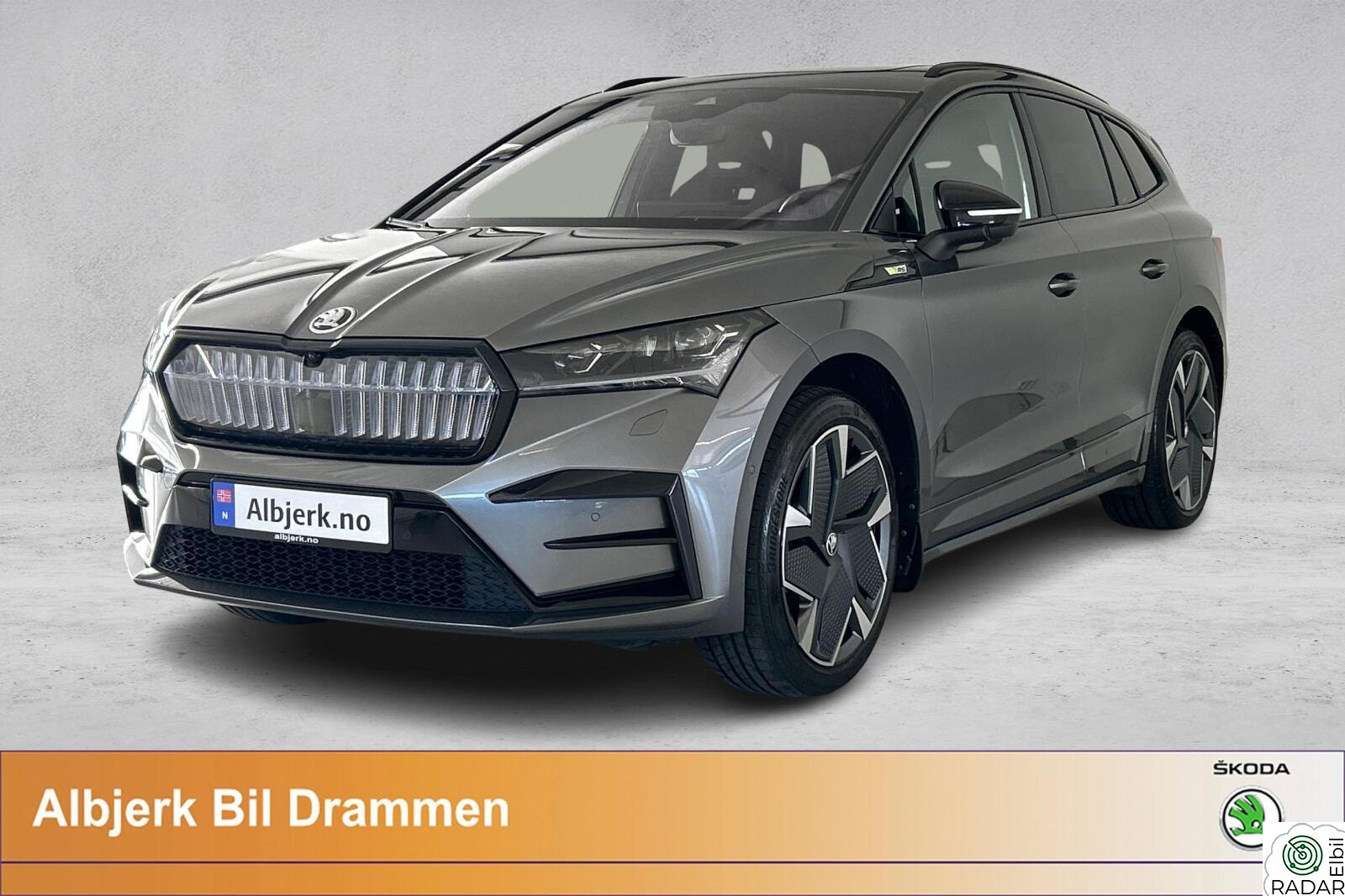 SKODA ENYAQ RS Panoramatak,H-feste,360 kamera,Crystal face