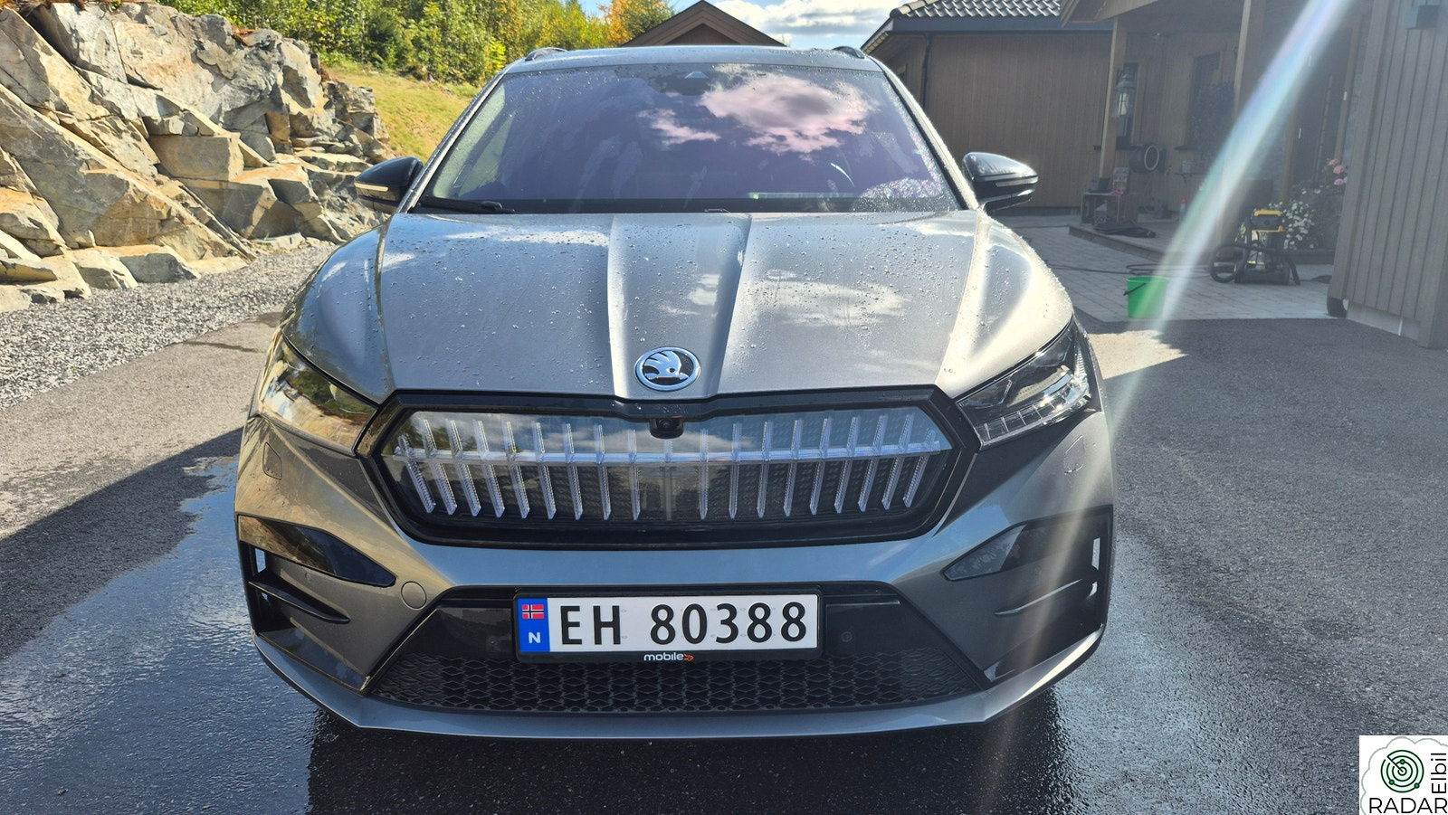 SKODA ENYAQ RS 85x