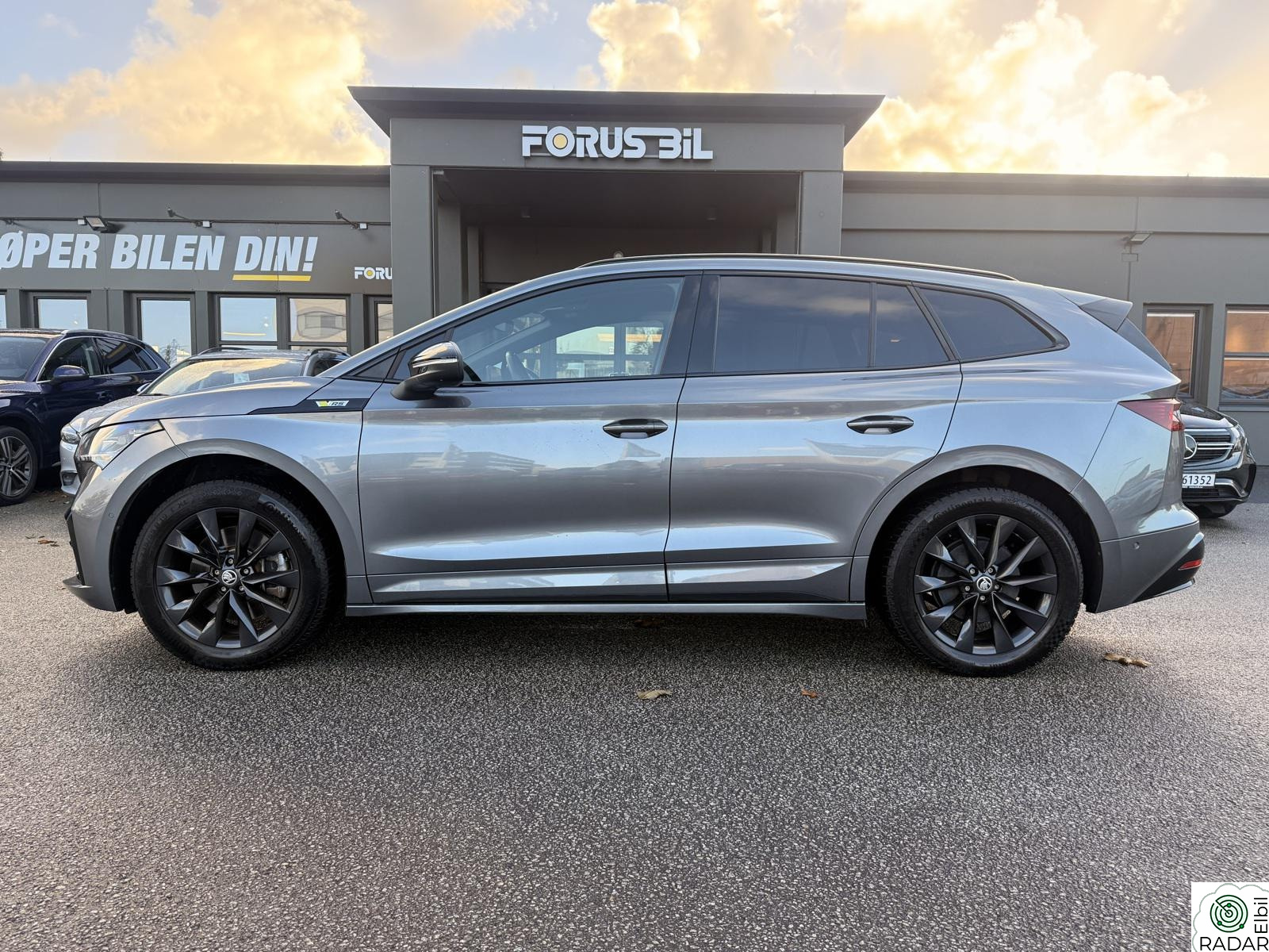 SKODA ENYAQ RS /El-krok /HUD /Canton /ACC /Crystal /360 /EU 08.2028