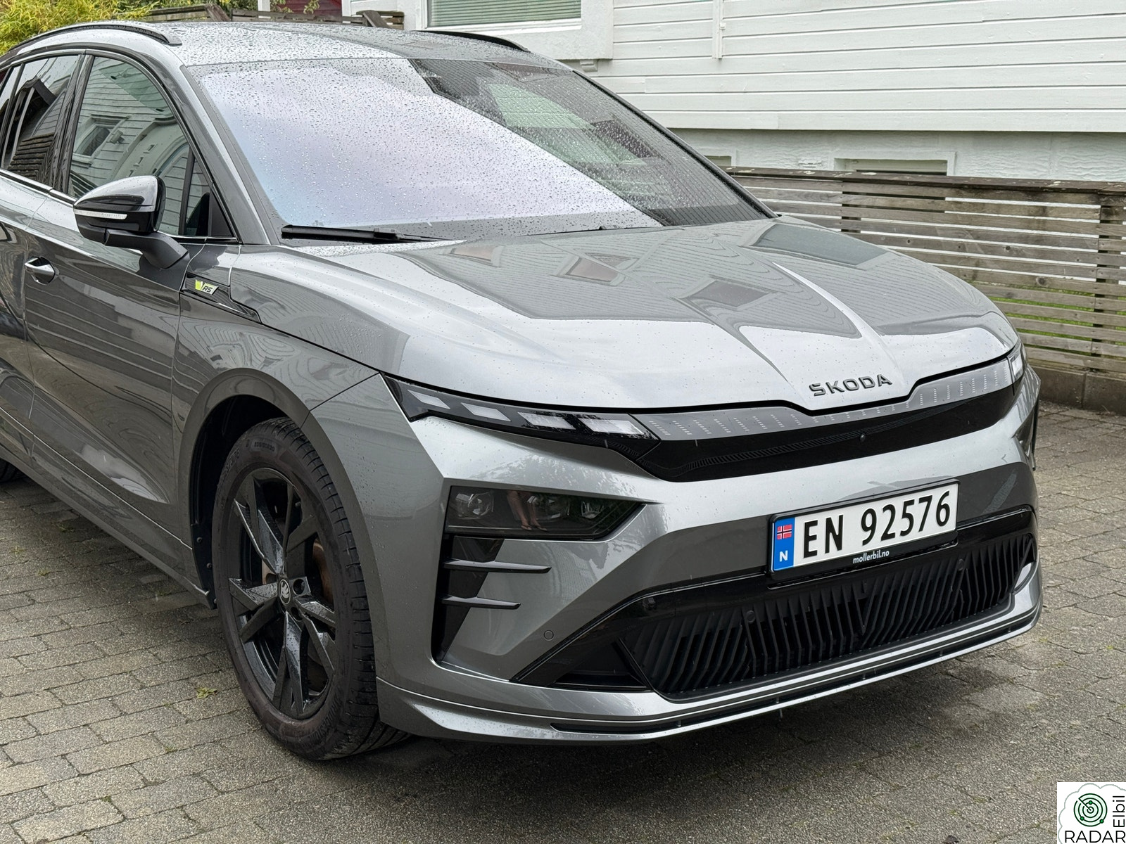 SKODA ENYAQ RS RS