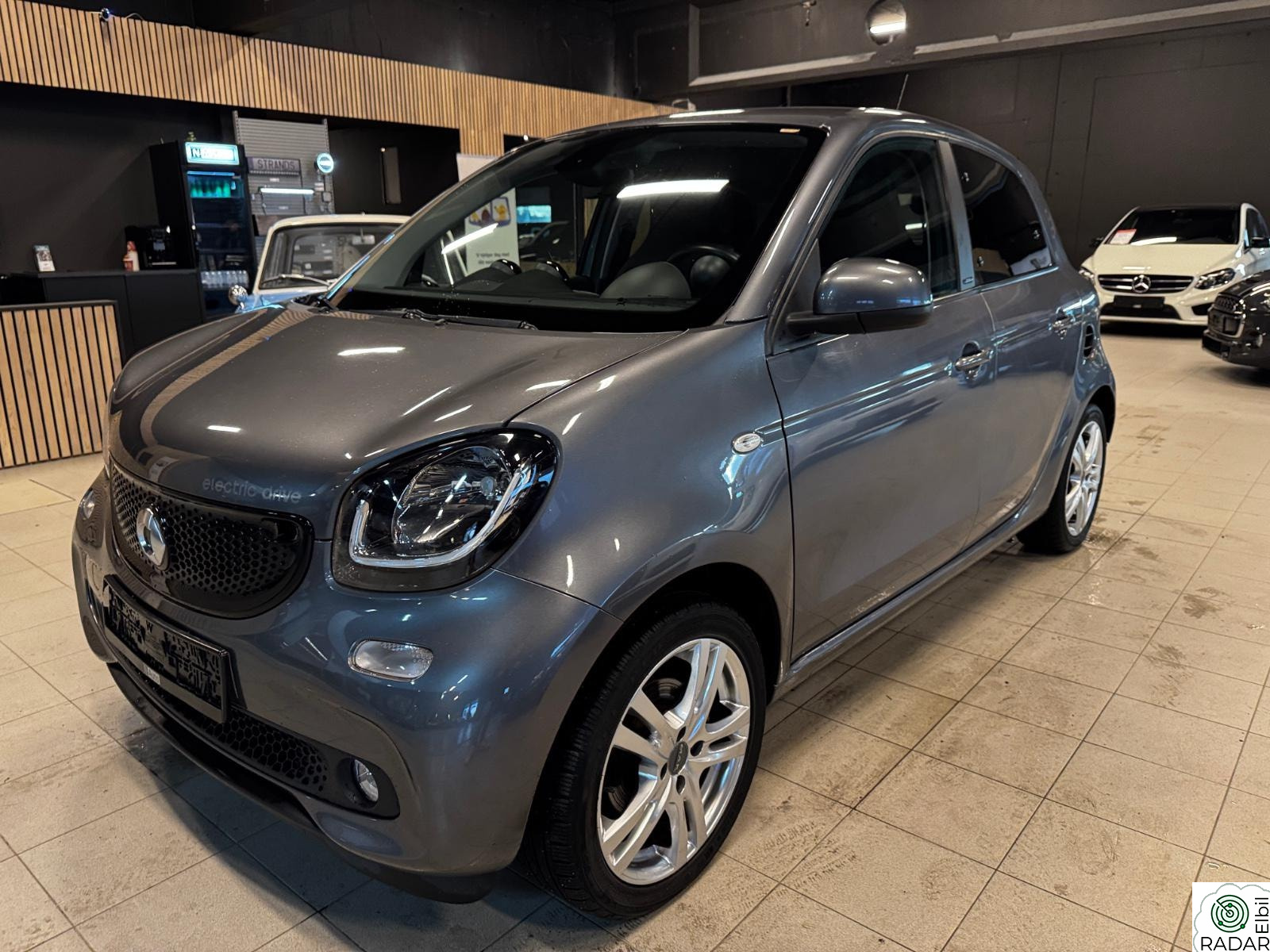 SMART forfour ed Electric Smart forfour/ Automat/Skinn/Ryggekamera/DAB