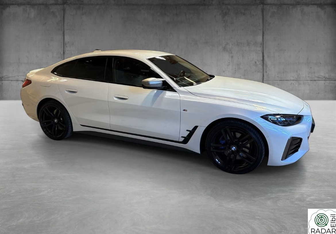 BMW i4 M50 Fully Charged,M50,360 kamera, HUD,LCI front