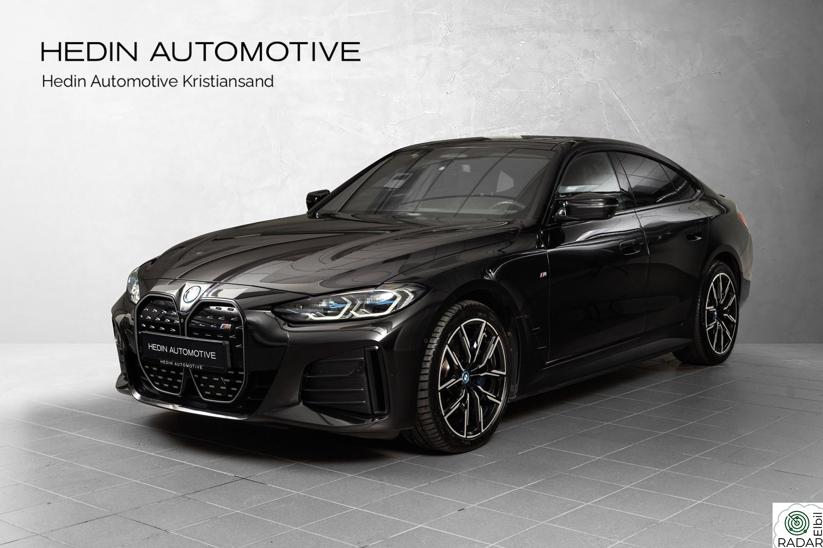 BMW i4 M50 Supercharged Skinn soltak Harman H.F