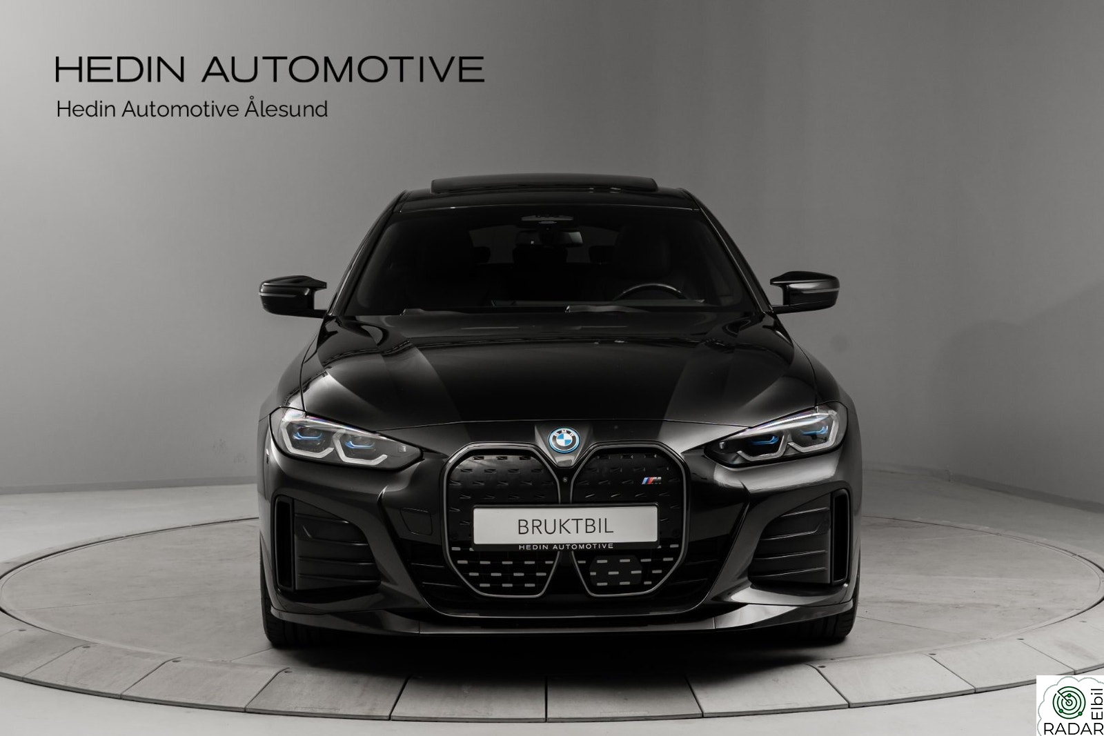 BMW i4 M50 M50 SuperCharged med skinndash + varme bak + styling