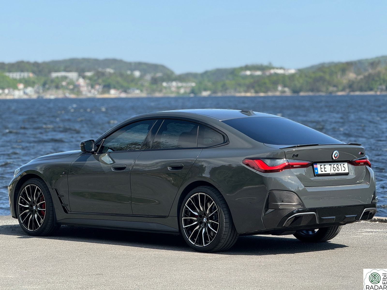 BMW i4 M50 Supercharged med mest utstyr på finn!