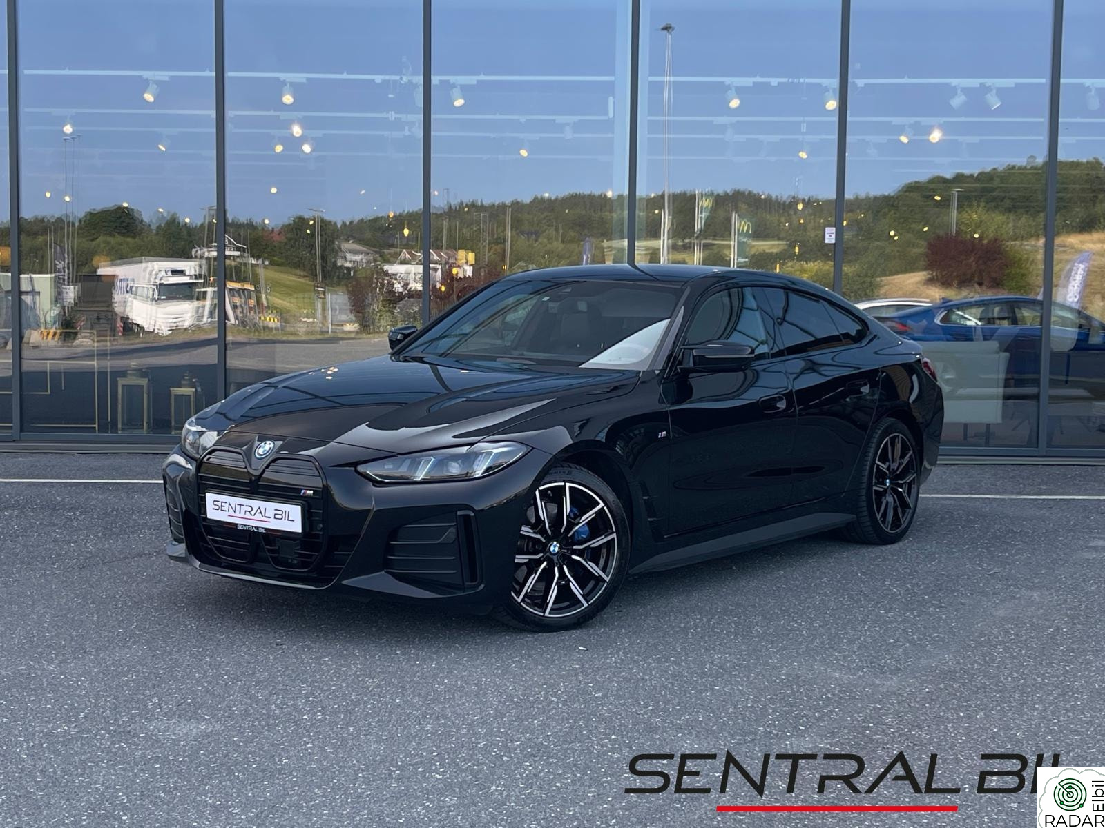 BMW i4 M50 xDrive M50X-DRIVE/FULLYCHARGED/FACELIFT/H-FESTE/S-SETER/H&K++