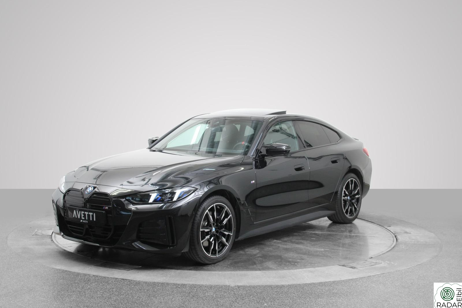 BMW i4 M60 xDrive M60 xDrive FullyCharged Skinn HarmanKardon Soltak ++