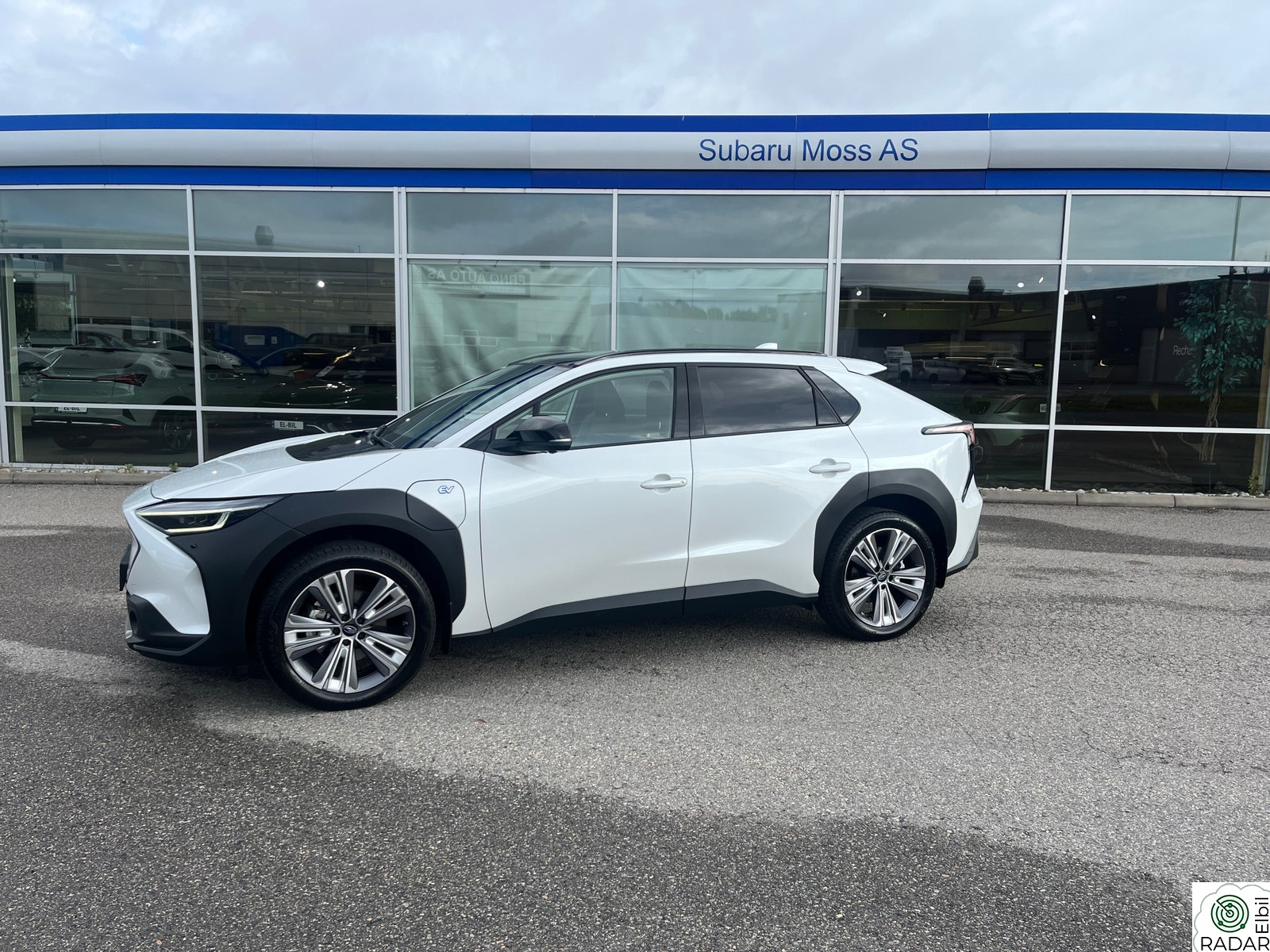 SUBARU SOLTERRA Sport/71,4KWH/21,5cm bakkeklaring/Ekte 4x4/Skinn/Acc