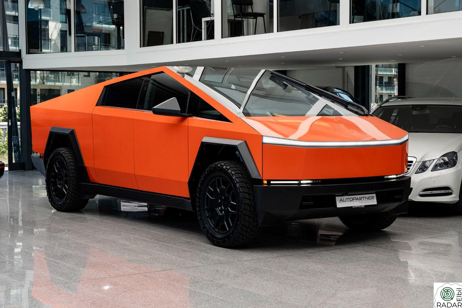 TESLA Cybertruck Foundation Series