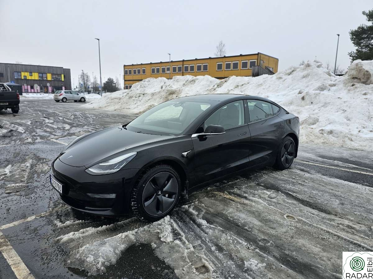 TESLA Model 3 LR RWD