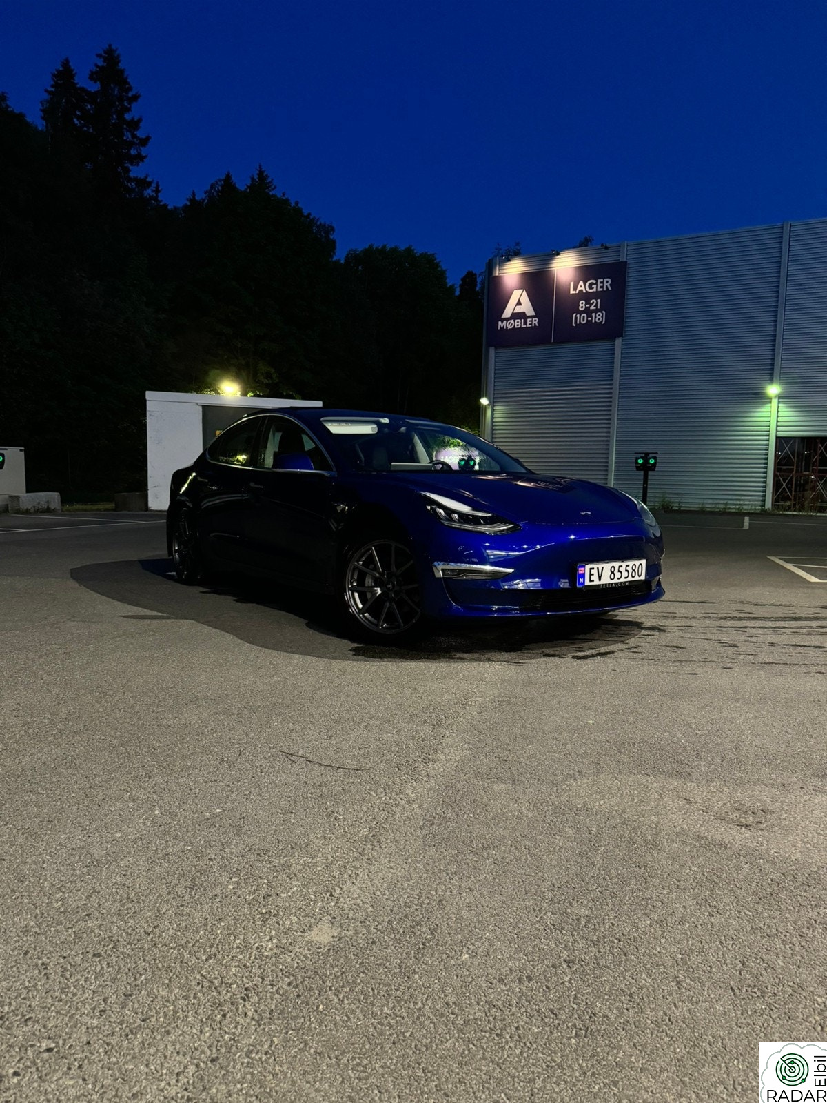 TESLA Model 3 Standard Range Plus RWD