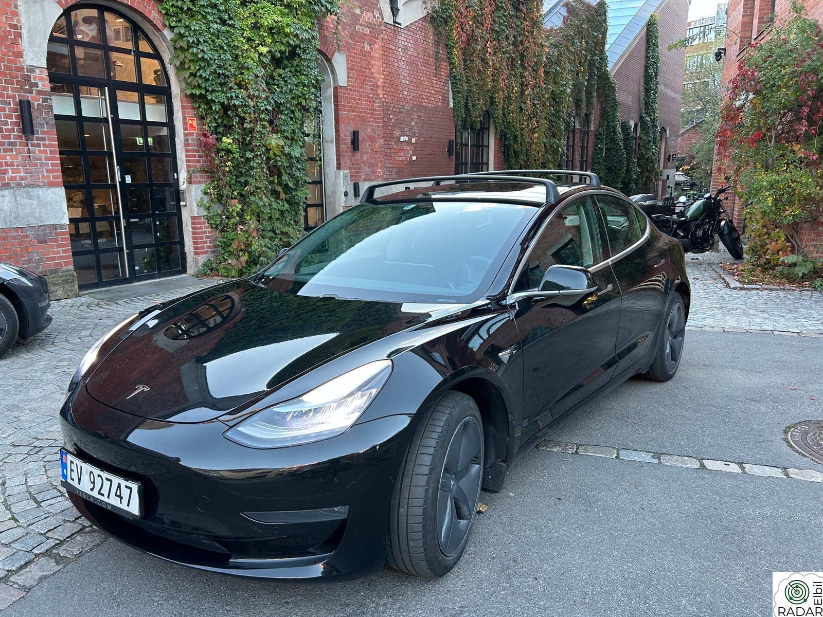 TESLA Model 3