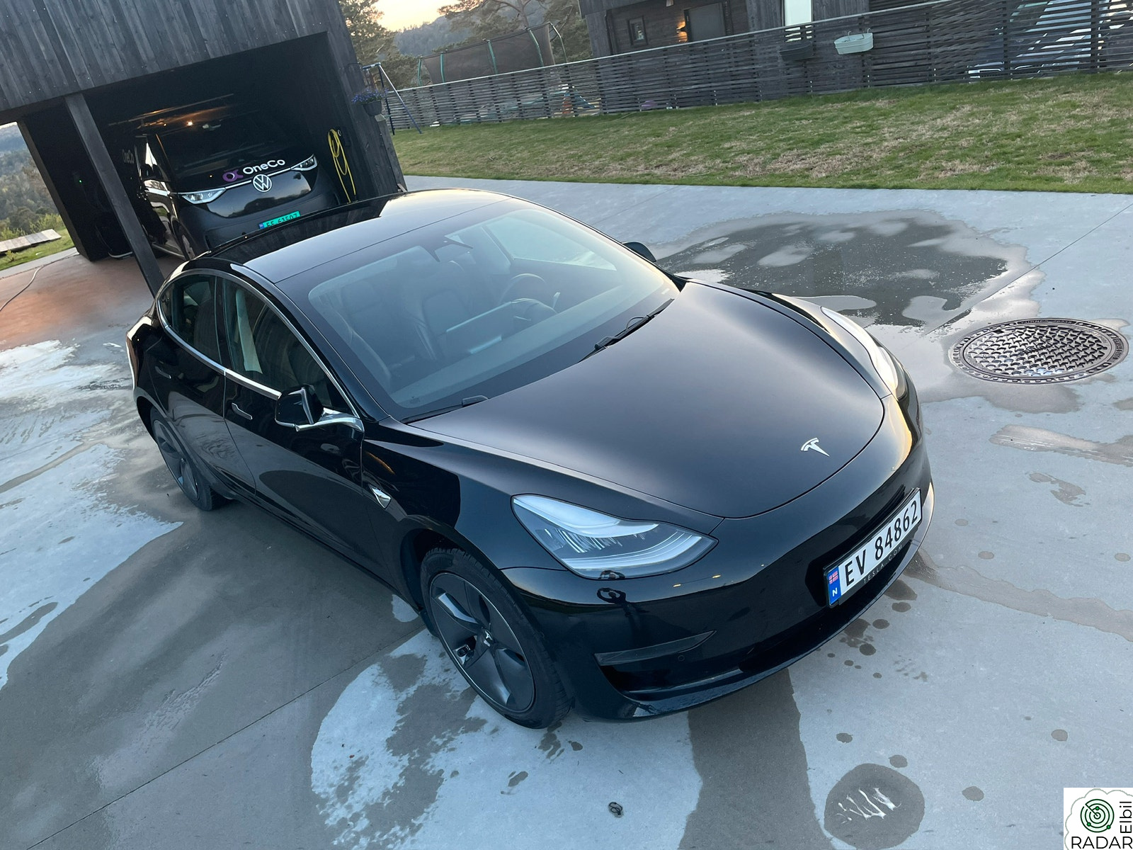 TESLA Model 3 Standard Range Plus RWD