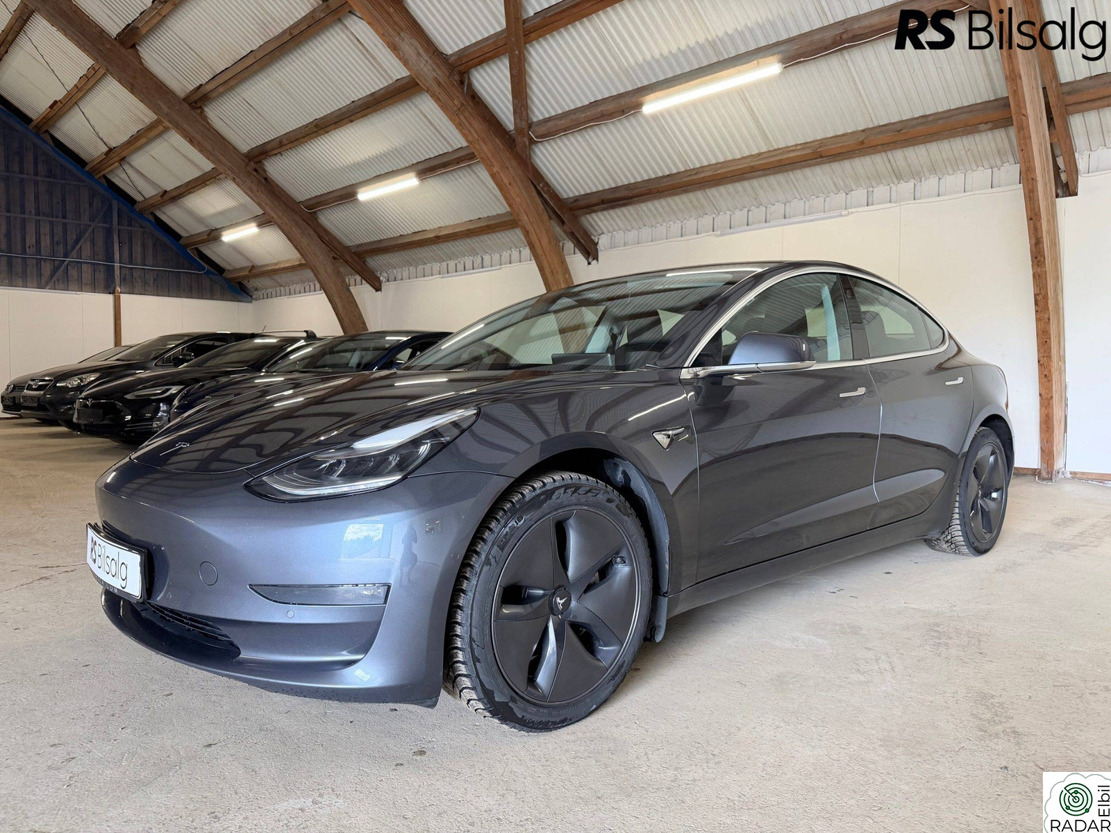 TESLA Model 3 SR+/VELHOLDT/PREMIUM/LEVERINGSKLAR