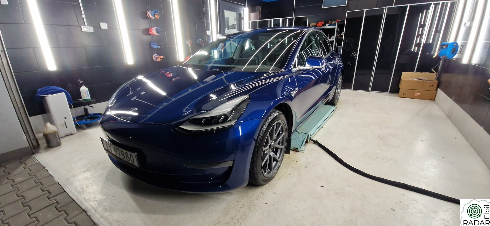 TESLA Model 3 Standard Range Plus RWD