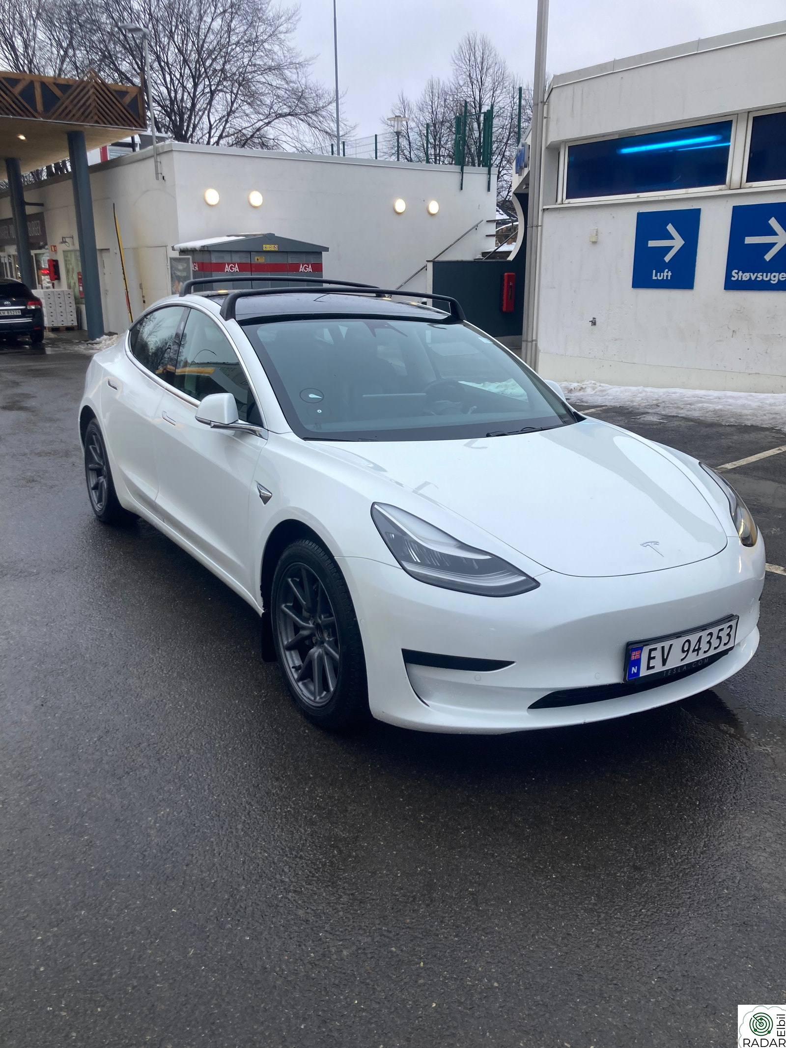 TESLA Model 3 Standard Range Plus RWD
