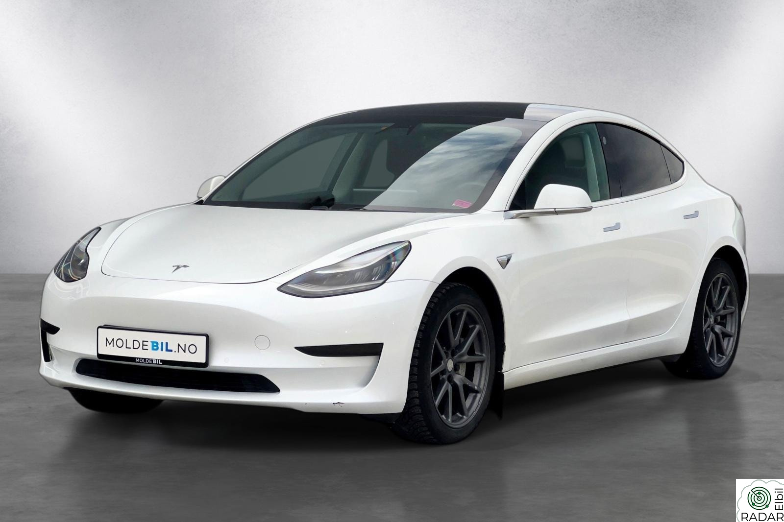 TESLA Model 3 Standard Range /Skinn/Autopilot/Sommer/vinterdekk/Krok