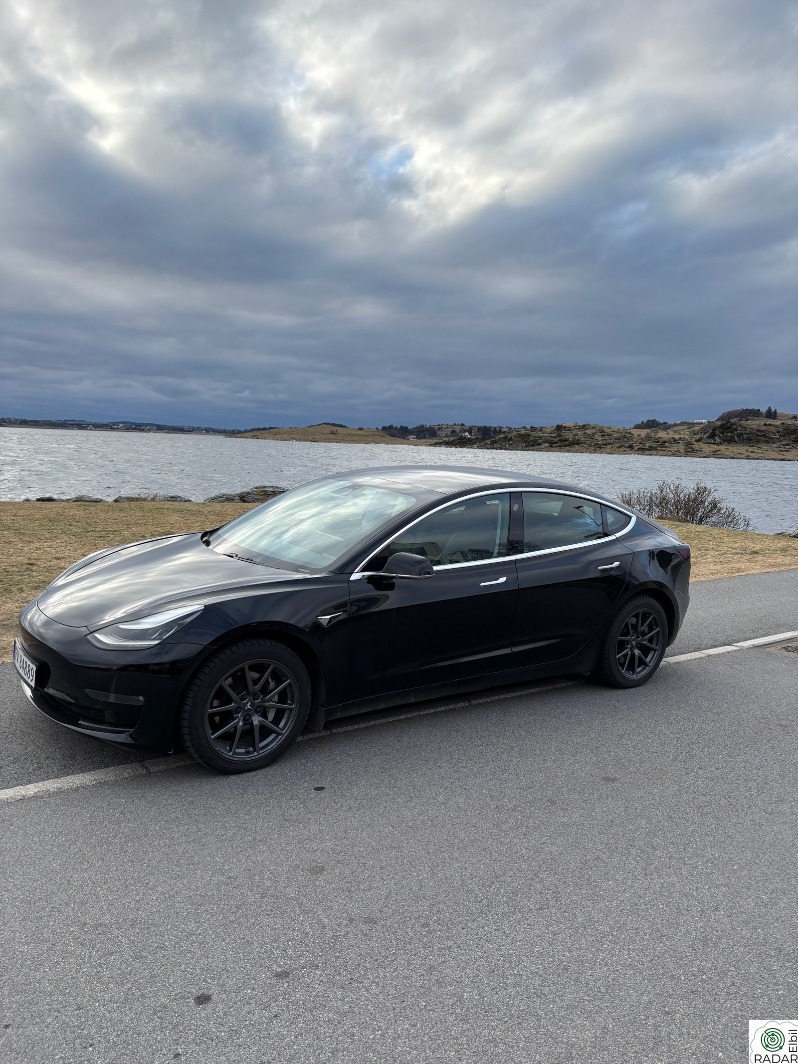 TESLA Model 3 Standard Range Plus RWD