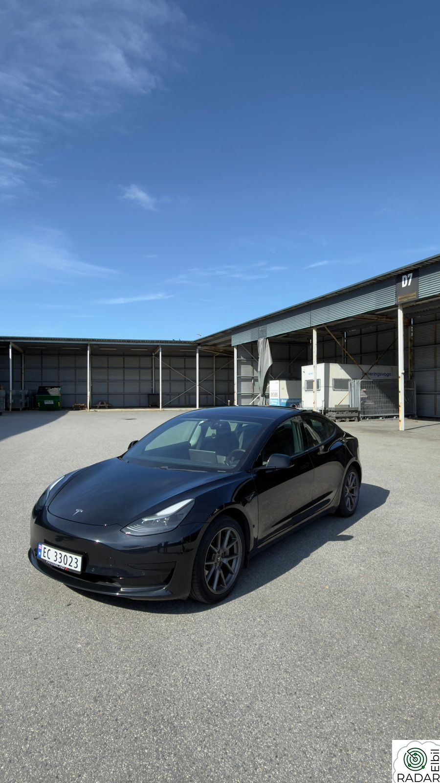 TESLA Model 3 Standard Range Plus RWD