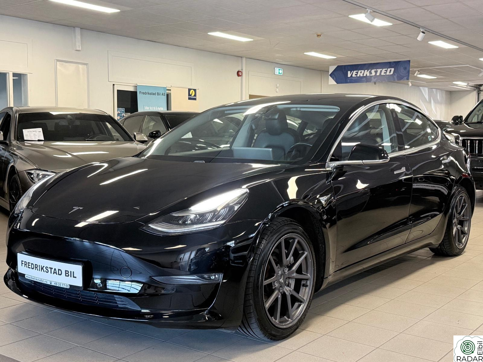 TESLA Model 3 SR PLUS HENGERFESTE-SKINN-PREMIUM-ADAPTIV CRUISE-R.KAM