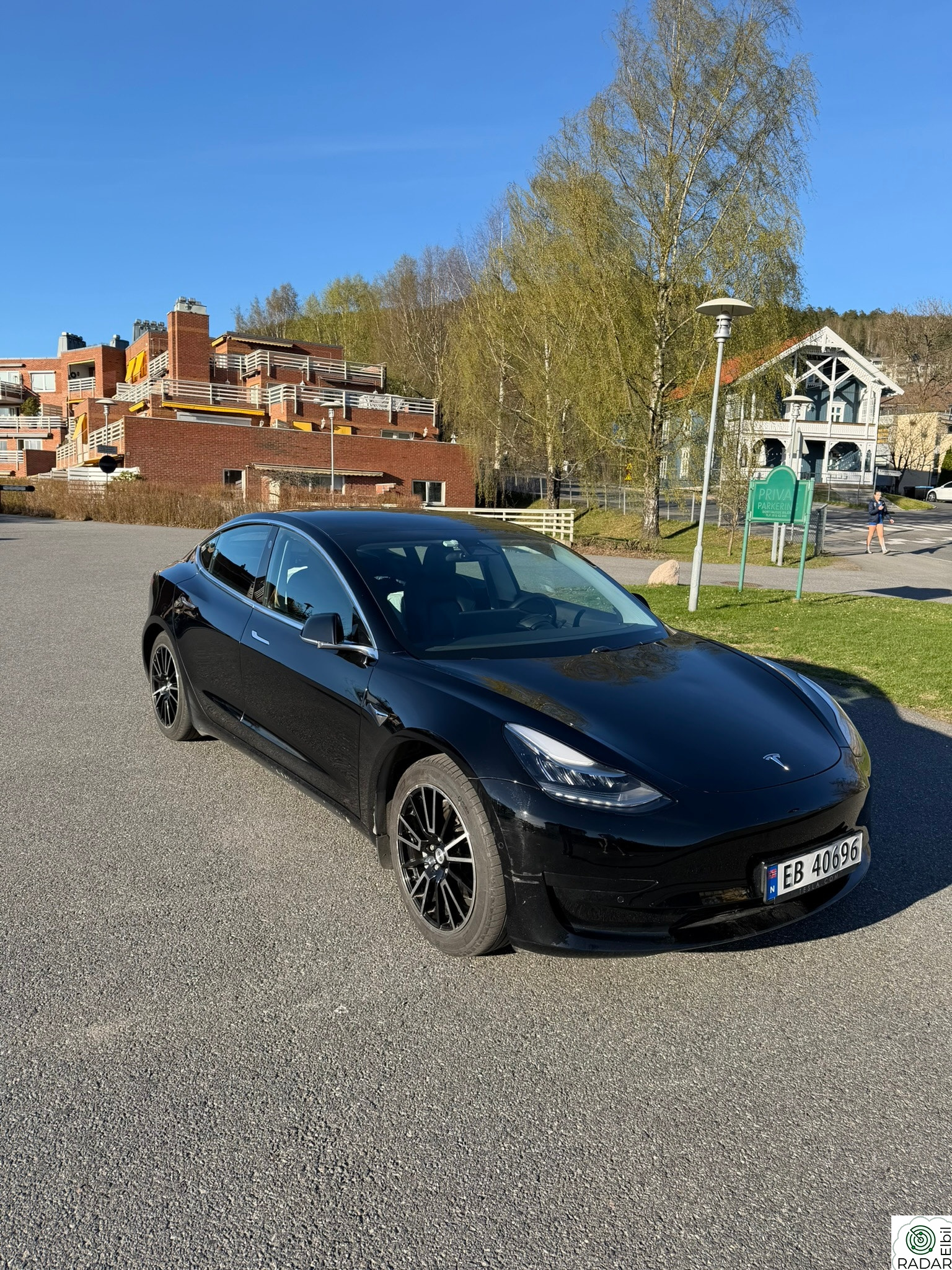 TESLA Model 3 Standard Range Plus RWD