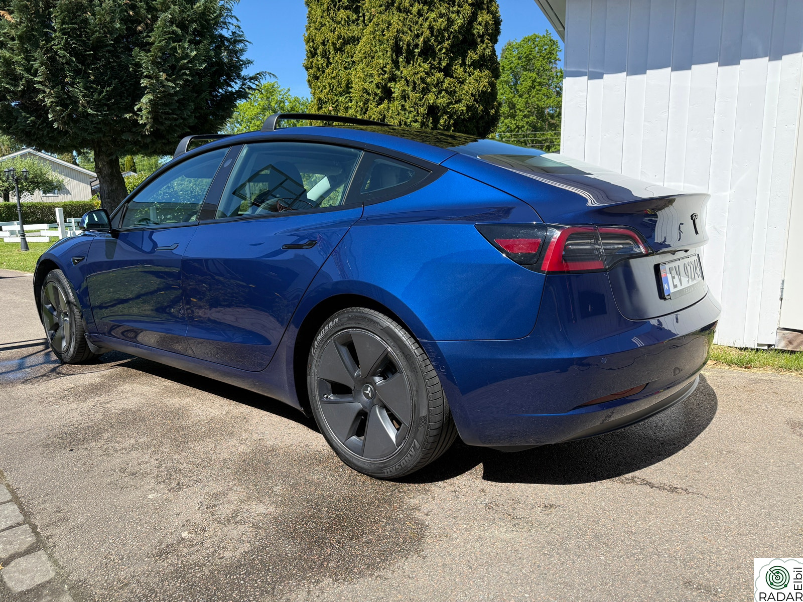 TESLA Model 3 Standard Range Plus RWD