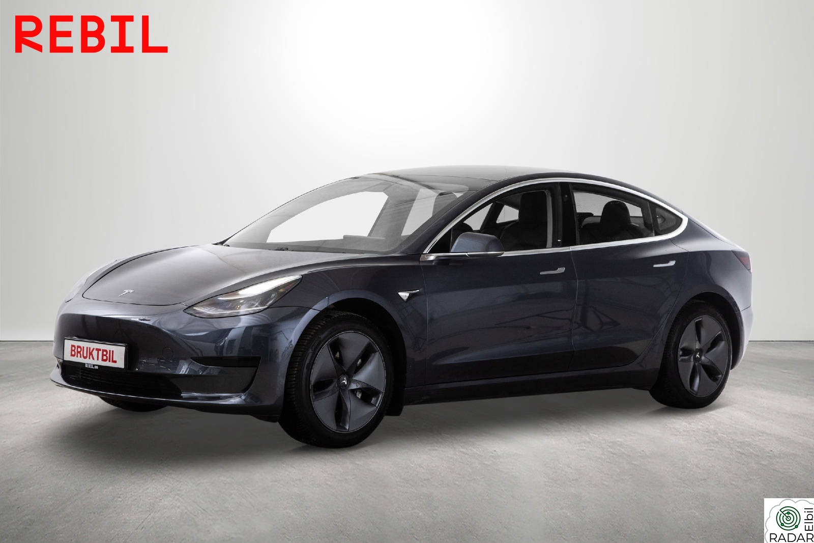 TESLA Model 3 Standard Range Plus(409km)Skinn/AP/MCU2/R.Kam/Navi/RWD