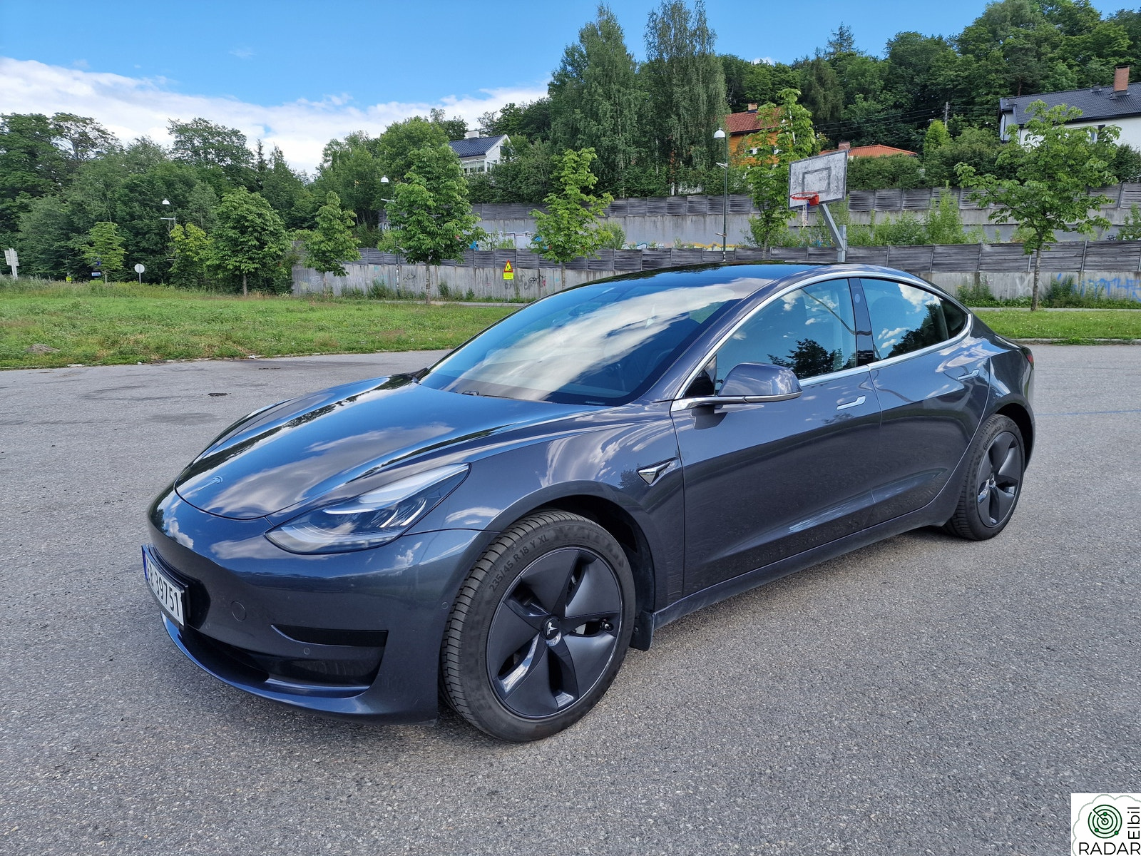TESLA Model 3 Standard Range Plus RWD
