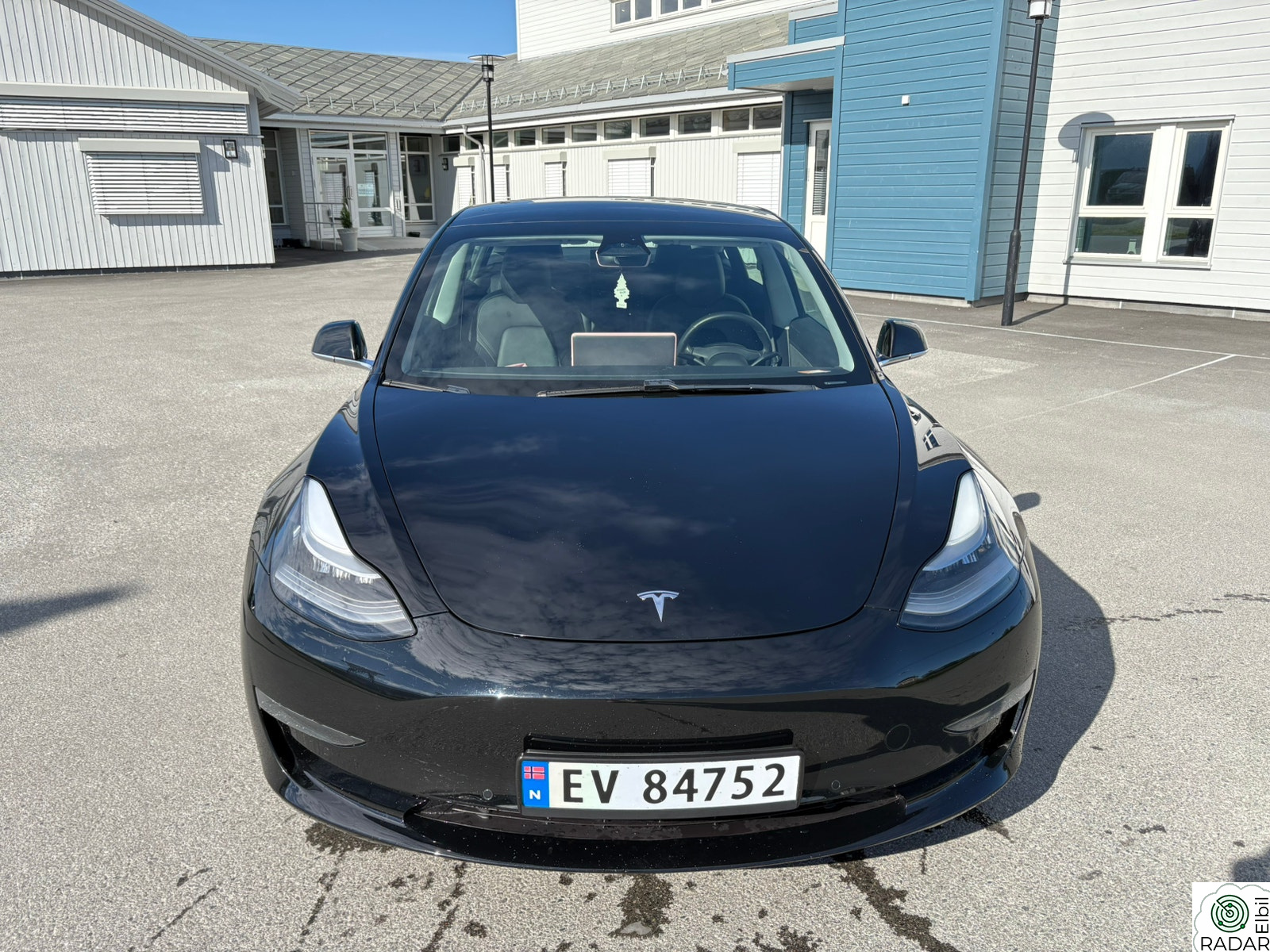 TESLA Model 3 Standard Range Plus RWD